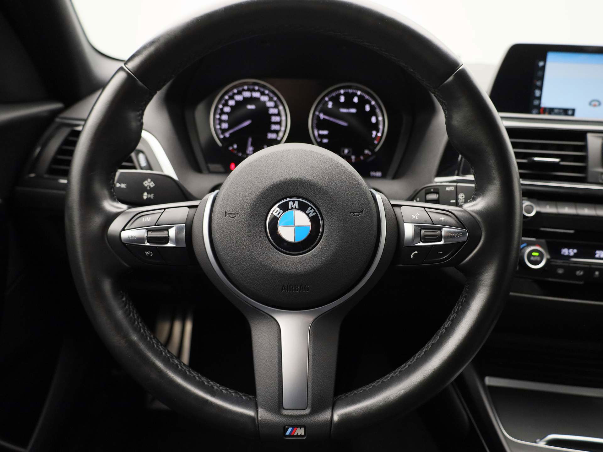 Auto afbeelding: 12