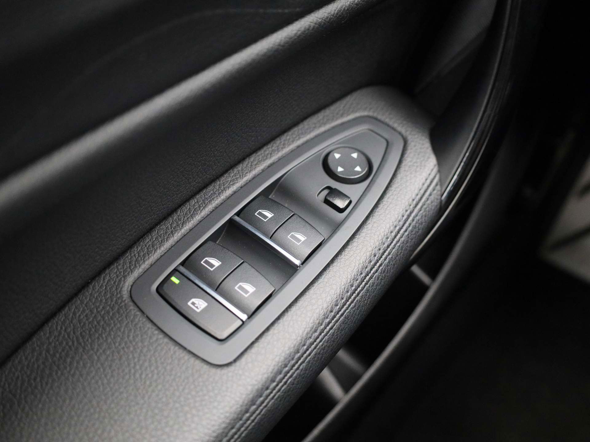 Auto afbeelding: 10