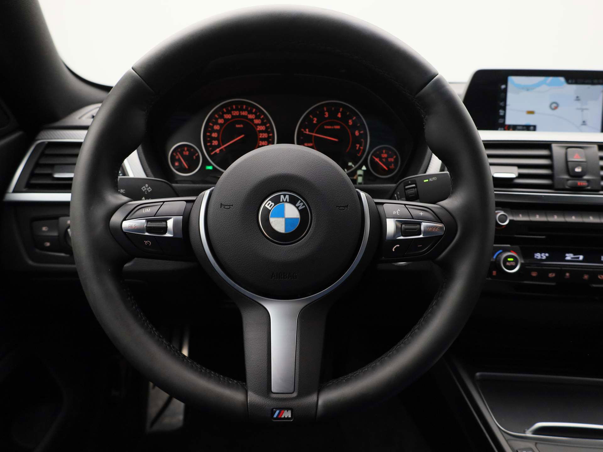 Auto afbeelding: 16