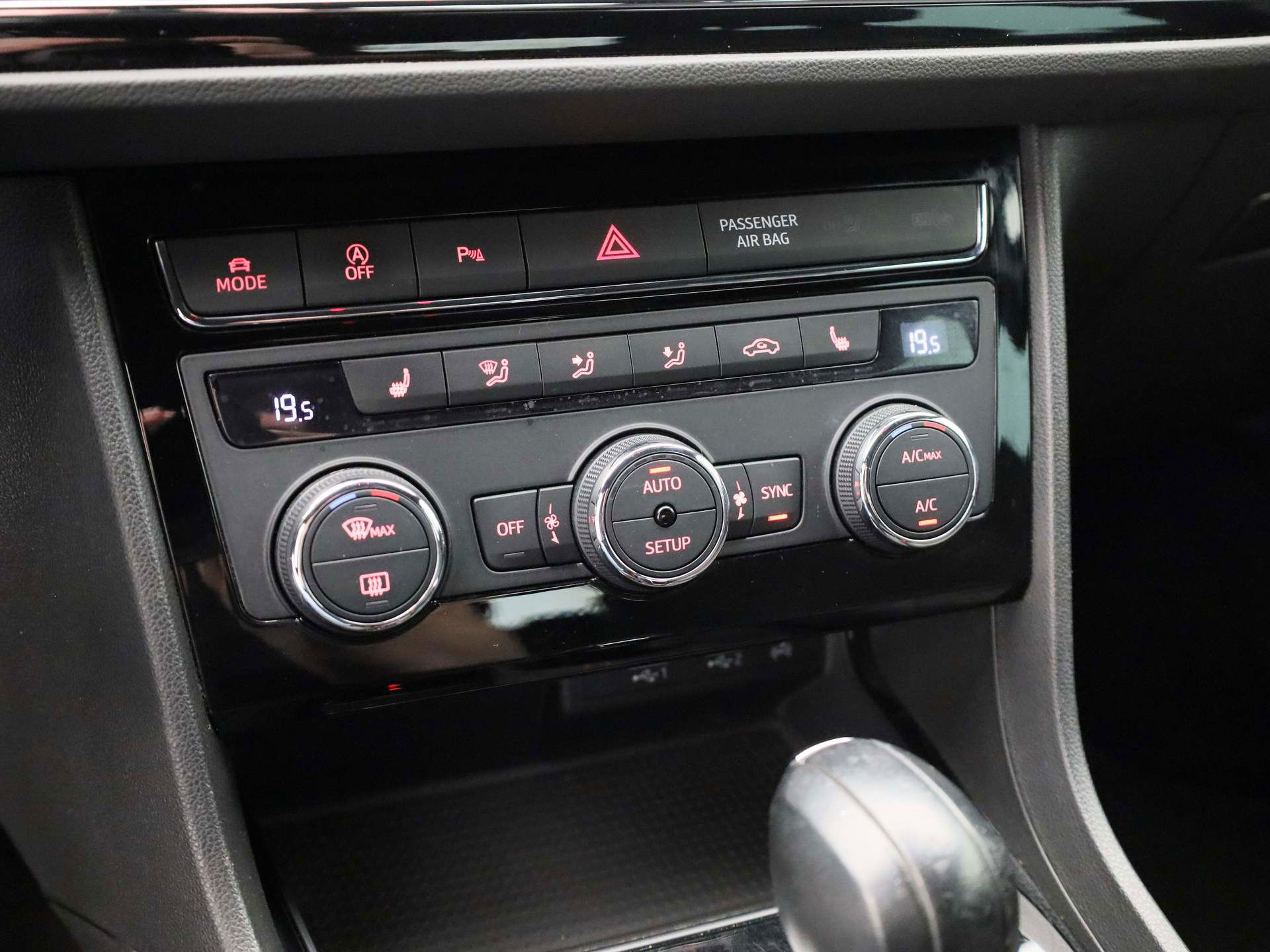 Auto afbeelding: 12