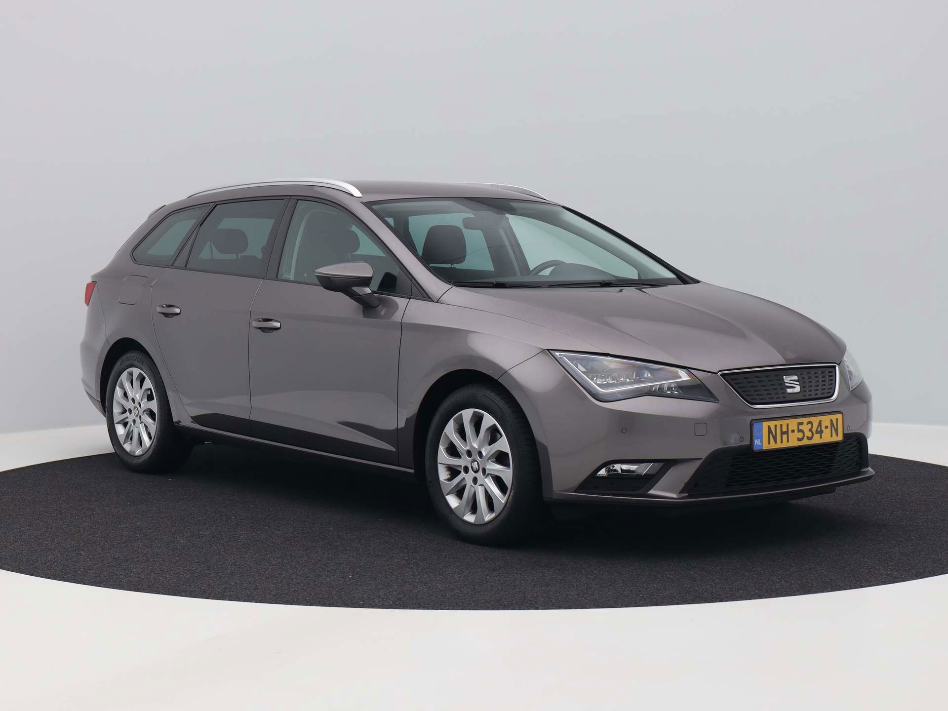 Auto afbeelding: 2