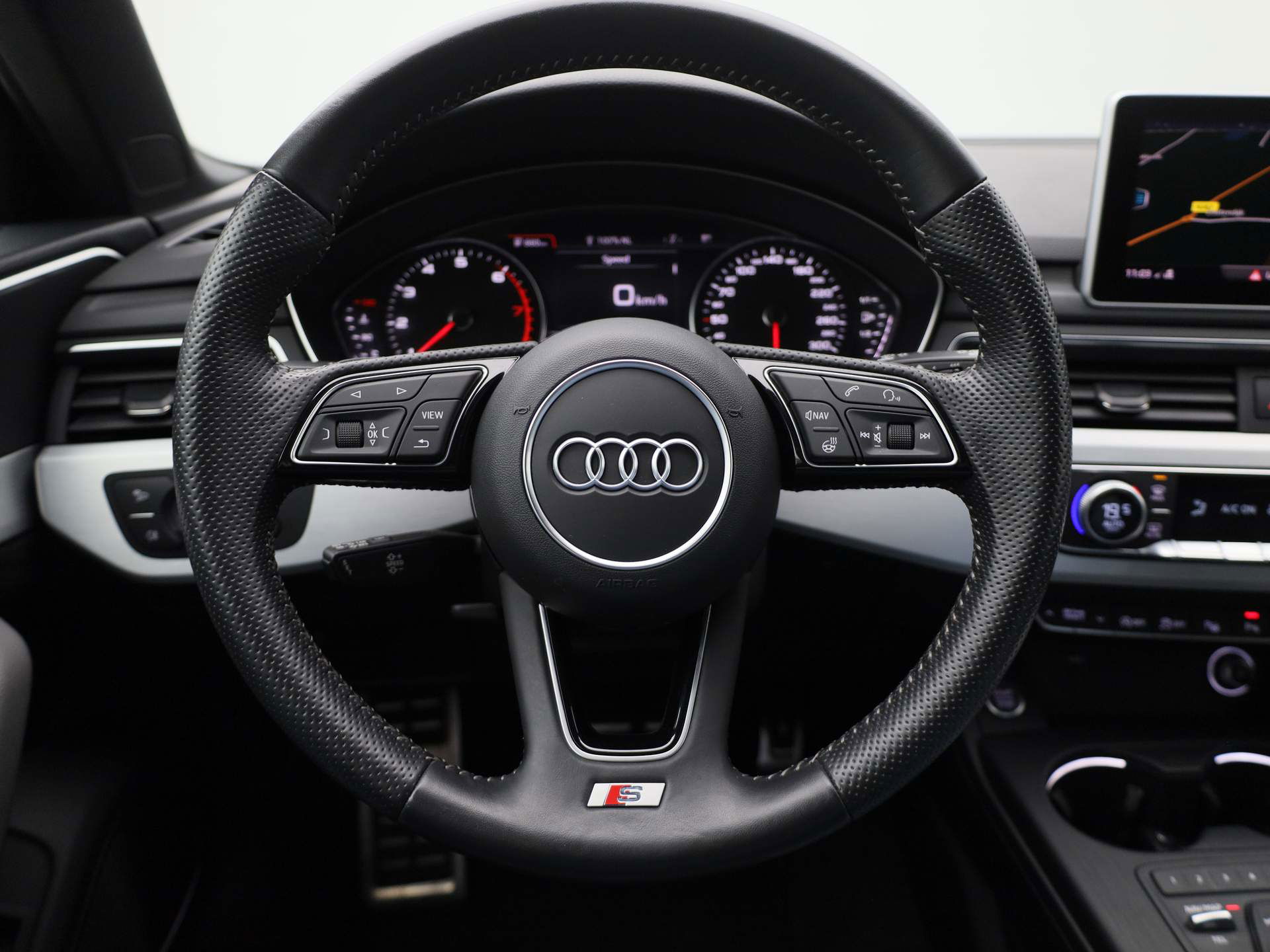 Auto afbeelding: 15