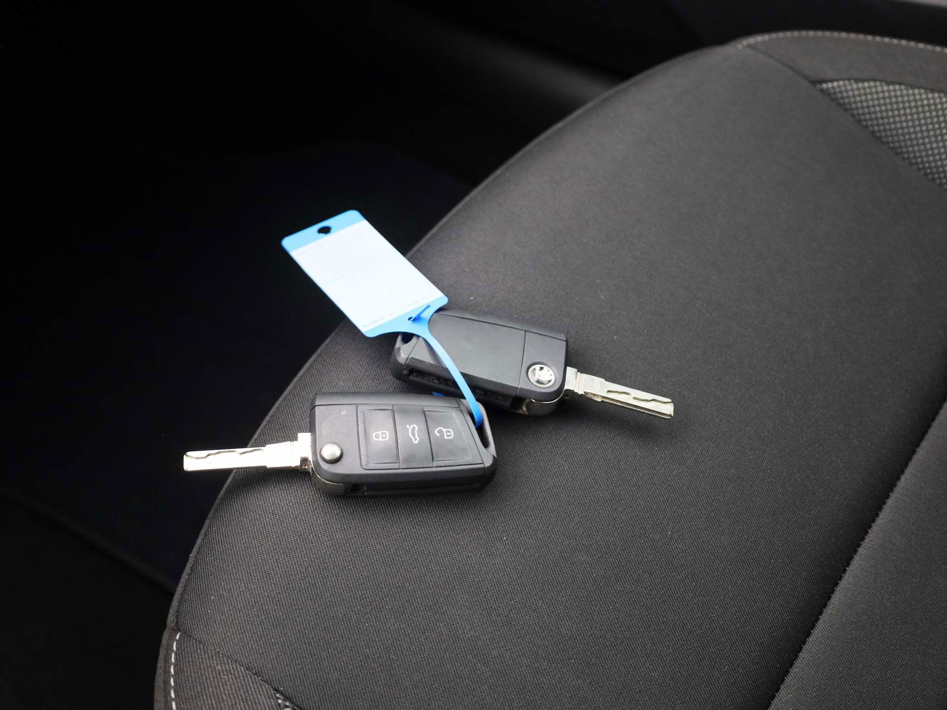 Auto afbeelding: 28