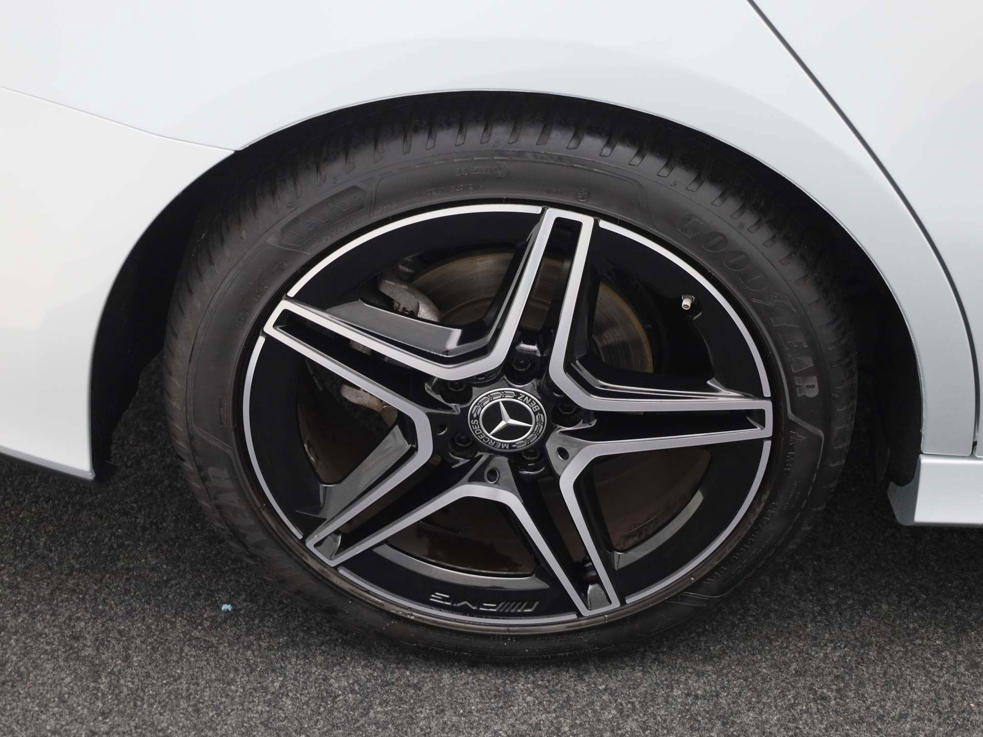 Auto afbeelding: 29