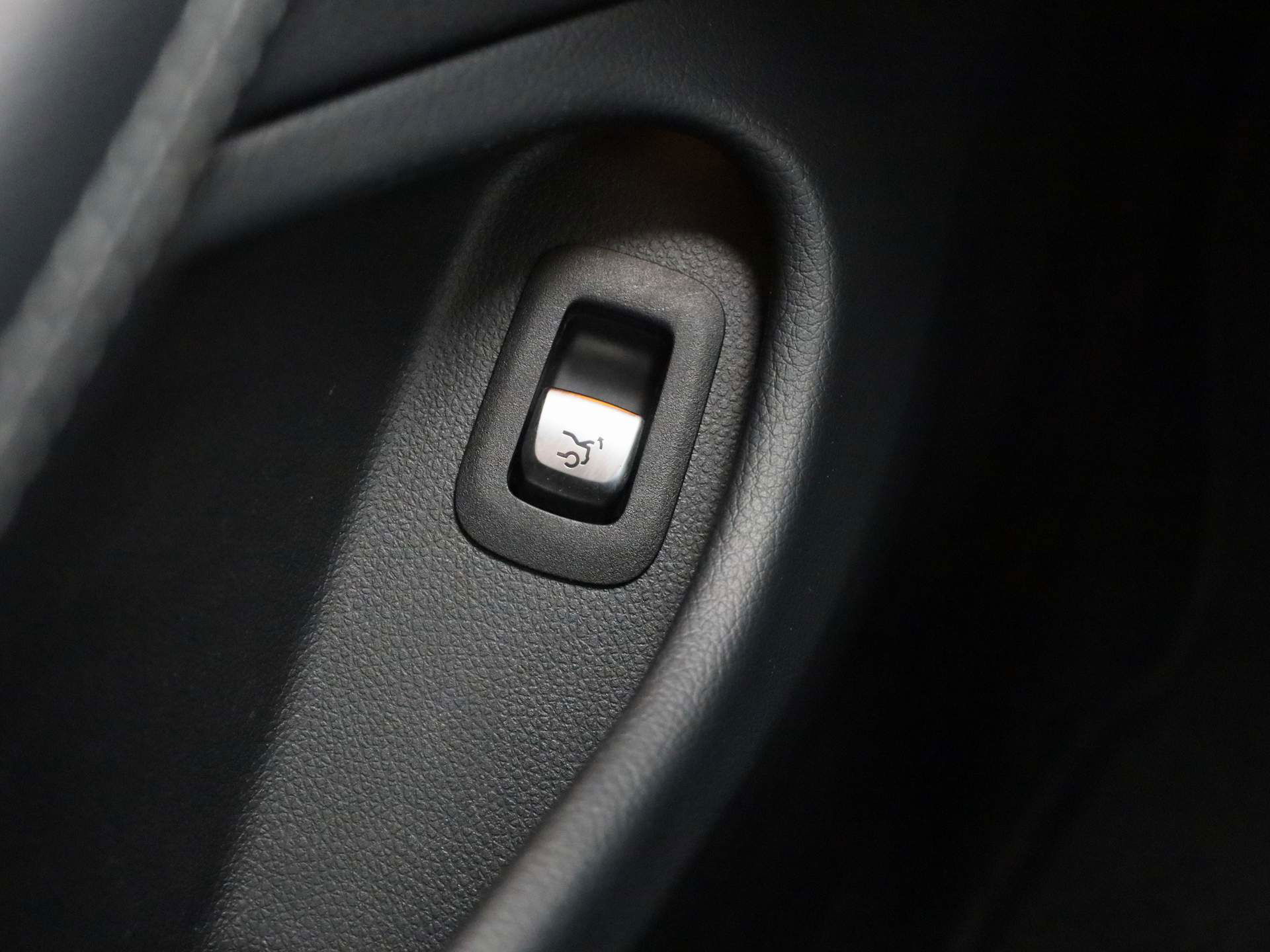 Auto afbeelding: 24