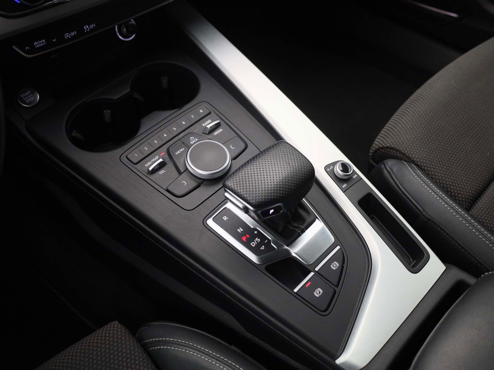 Auto afbeelding: 12