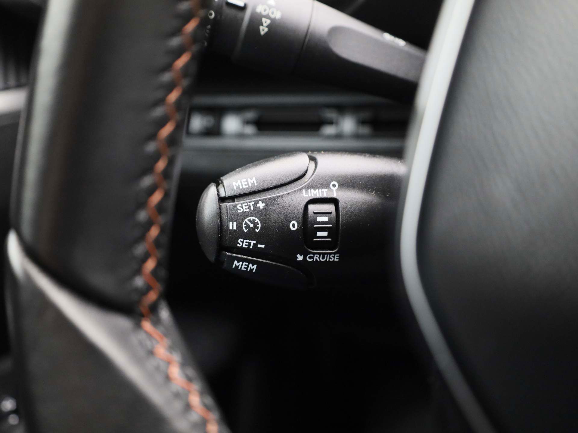 Auto afbeelding: 20