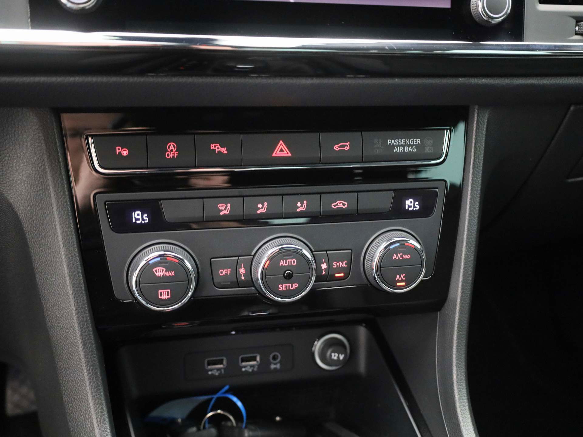 Auto afbeelding: 16