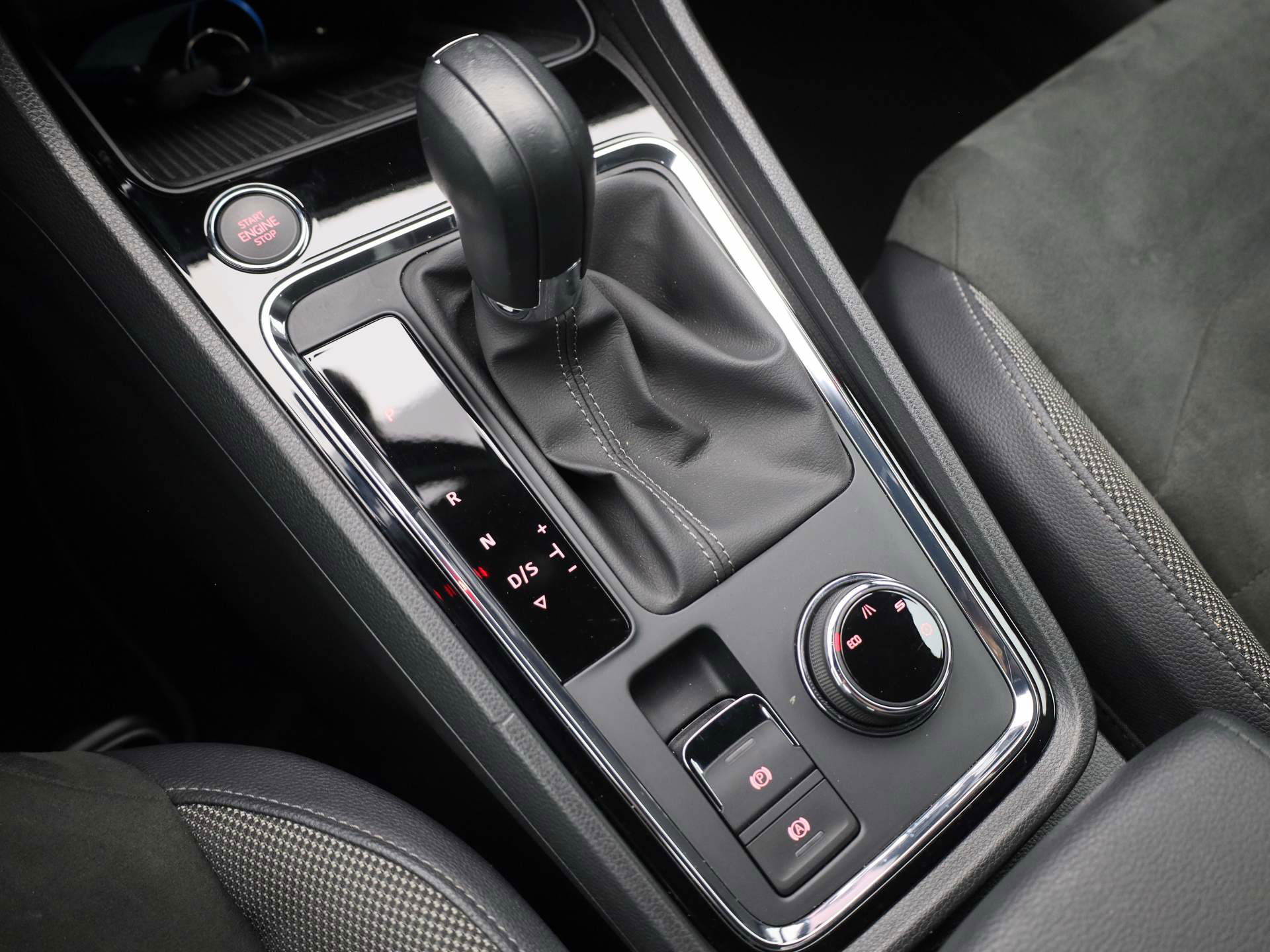 Auto afbeelding: 25