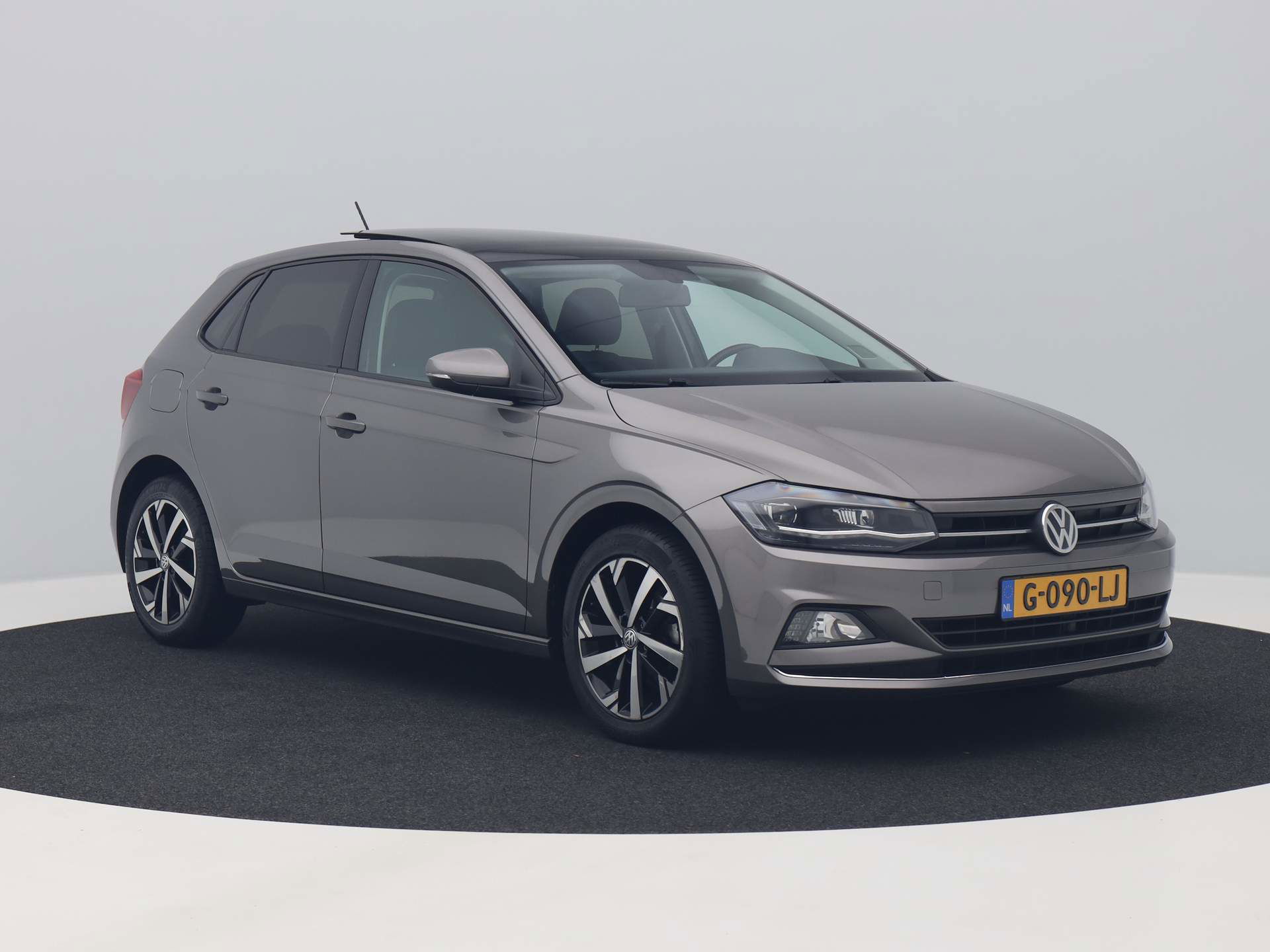 Auto afbeelding: 2