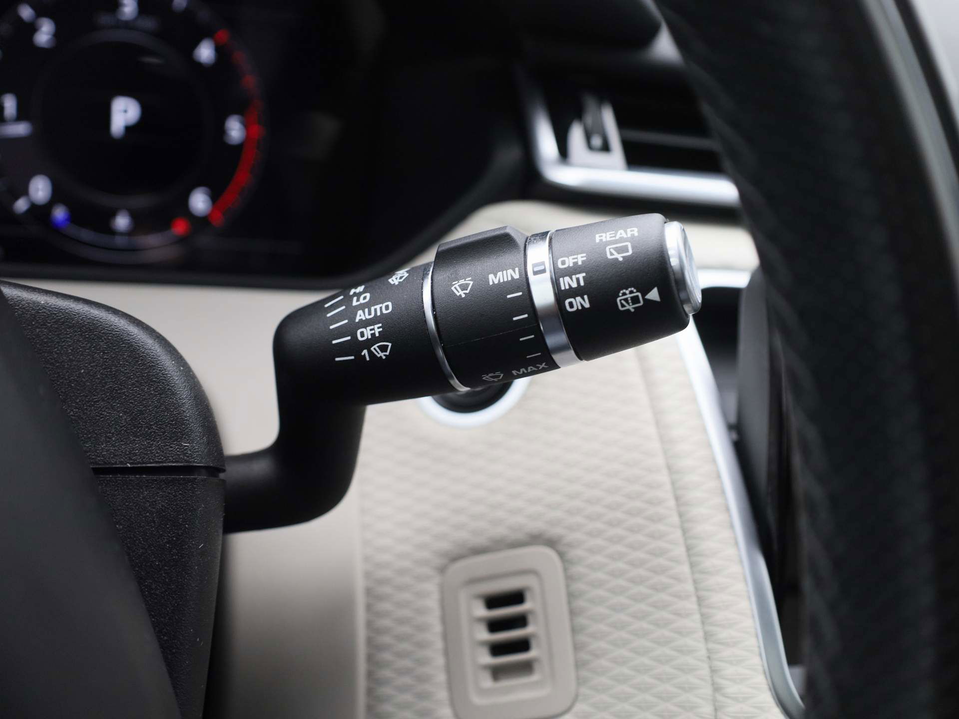 Auto afbeelding: 24