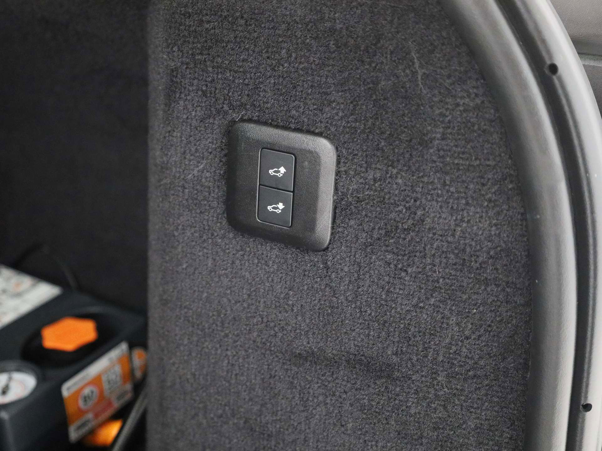 Auto afbeelding: 42
