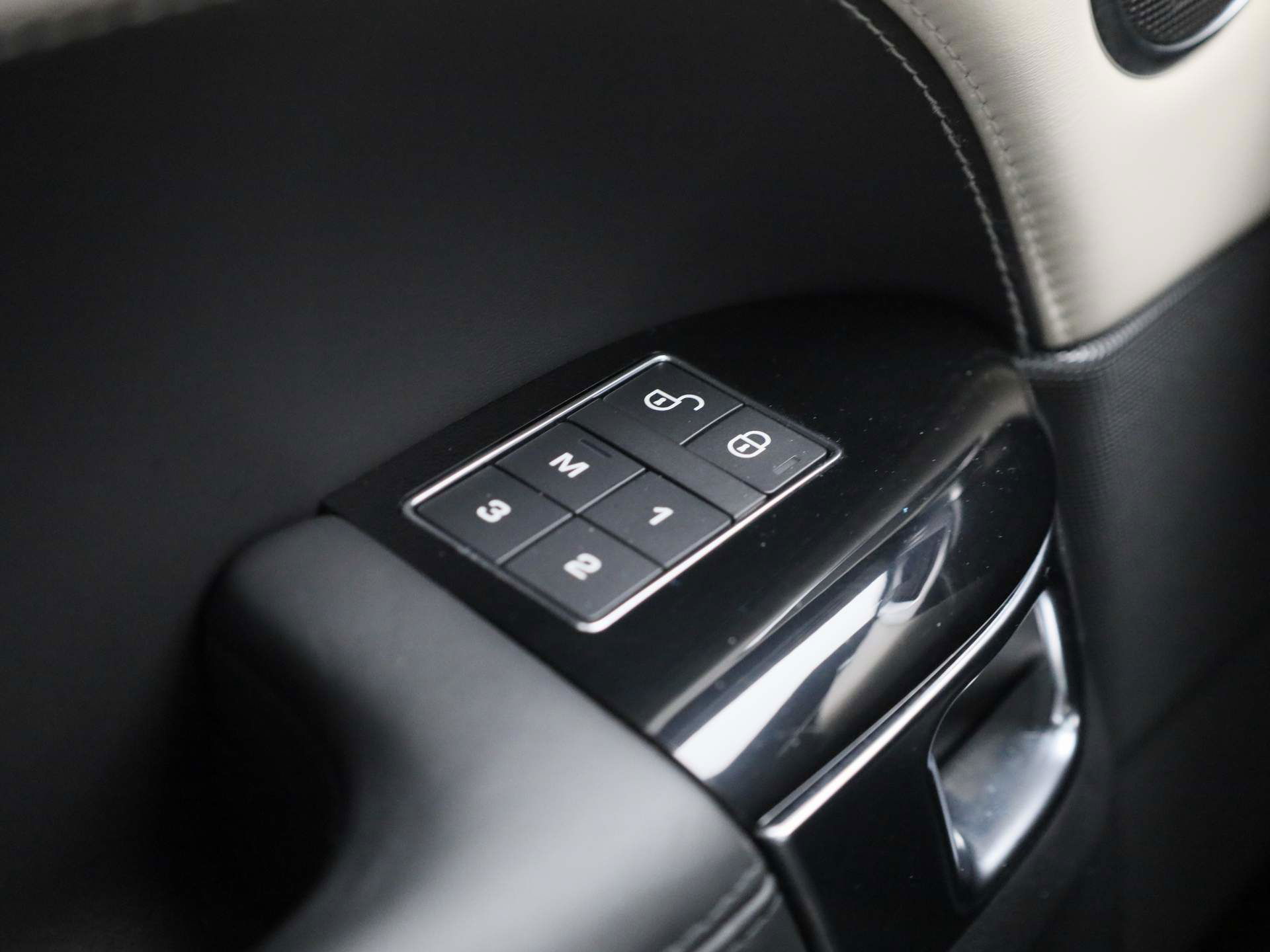 Auto afbeelding: 25