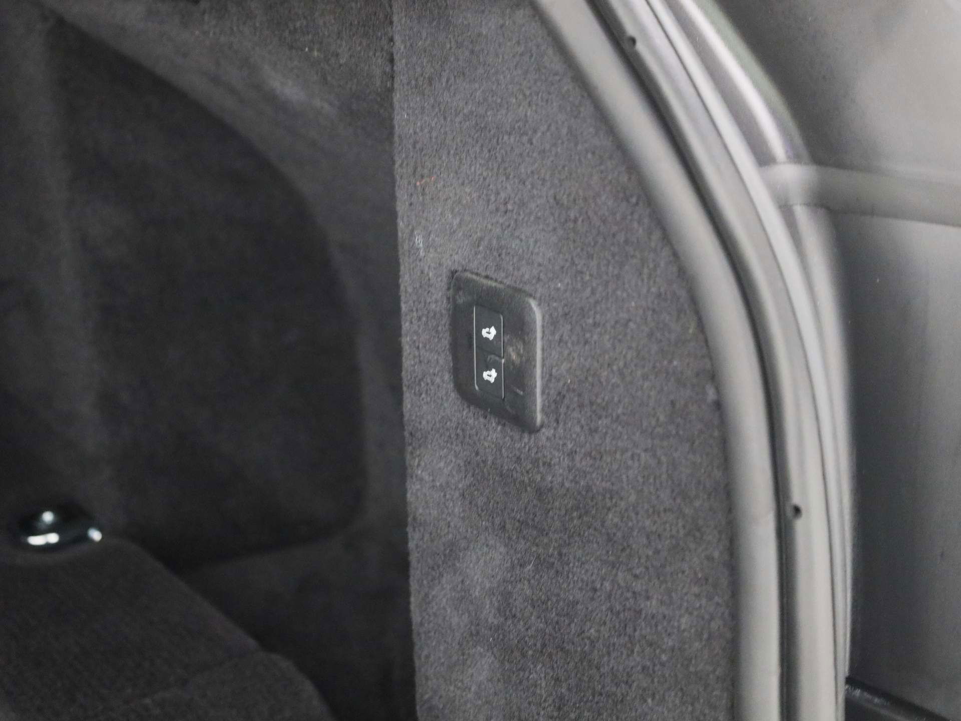 Auto afbeelding: 48