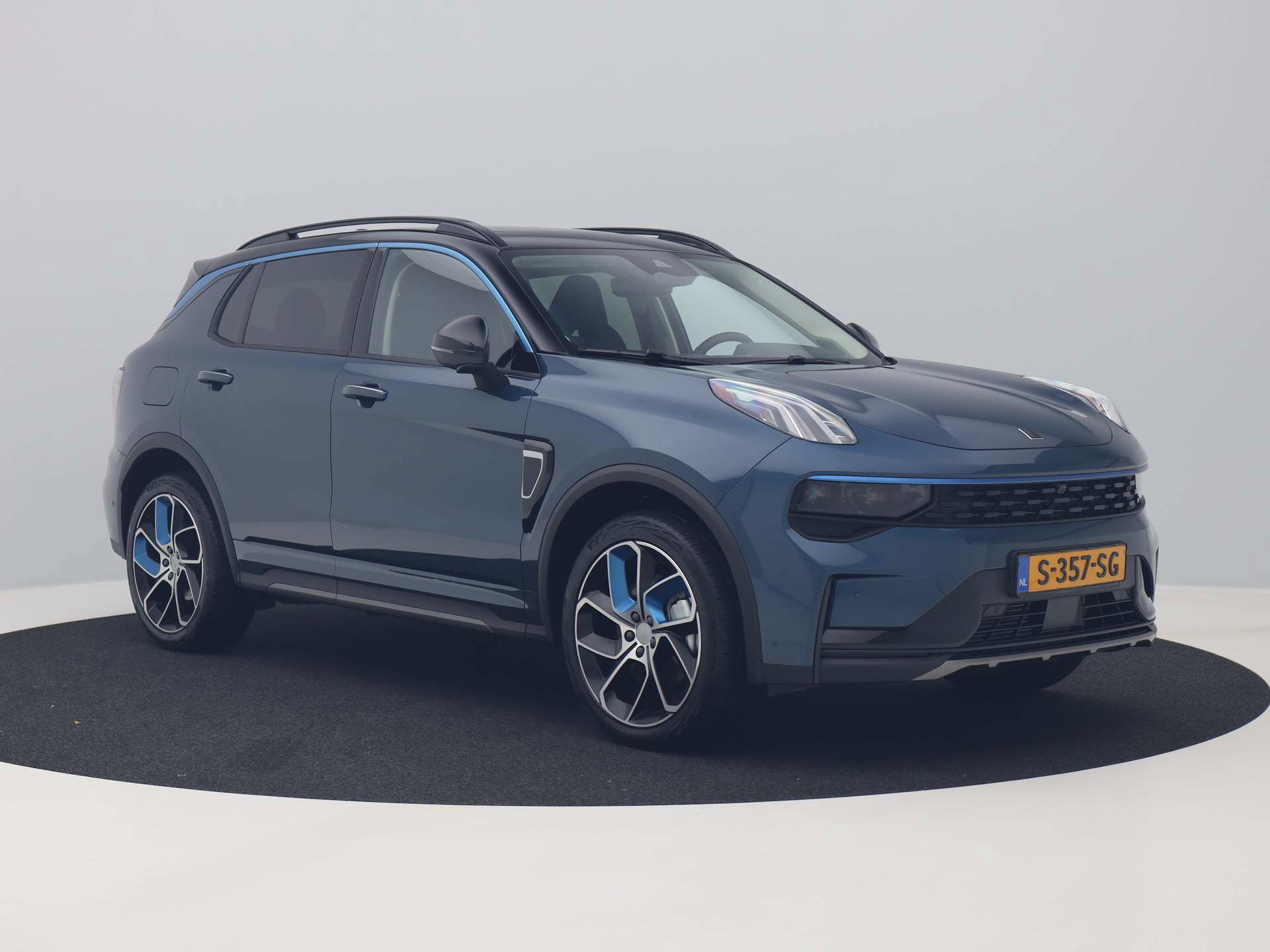 Auto afbeelding: 2