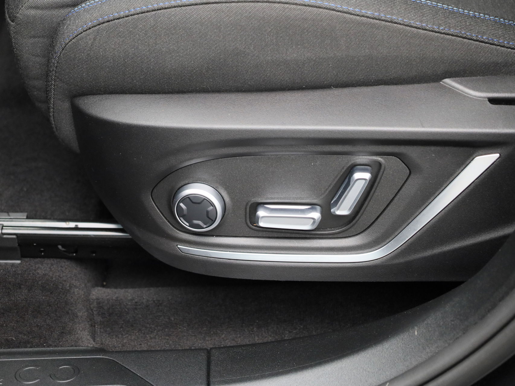 Auto afbeelding: 32