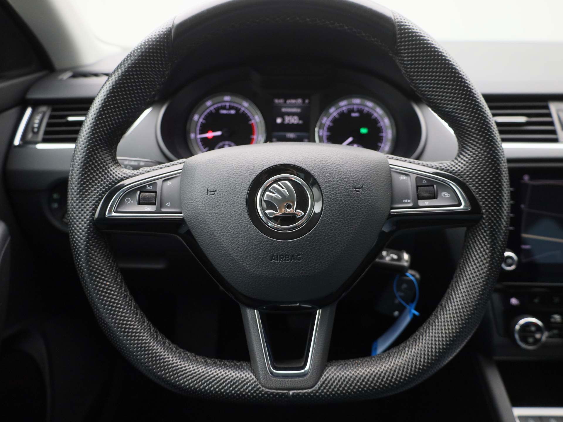 Auto afbeelding: 17