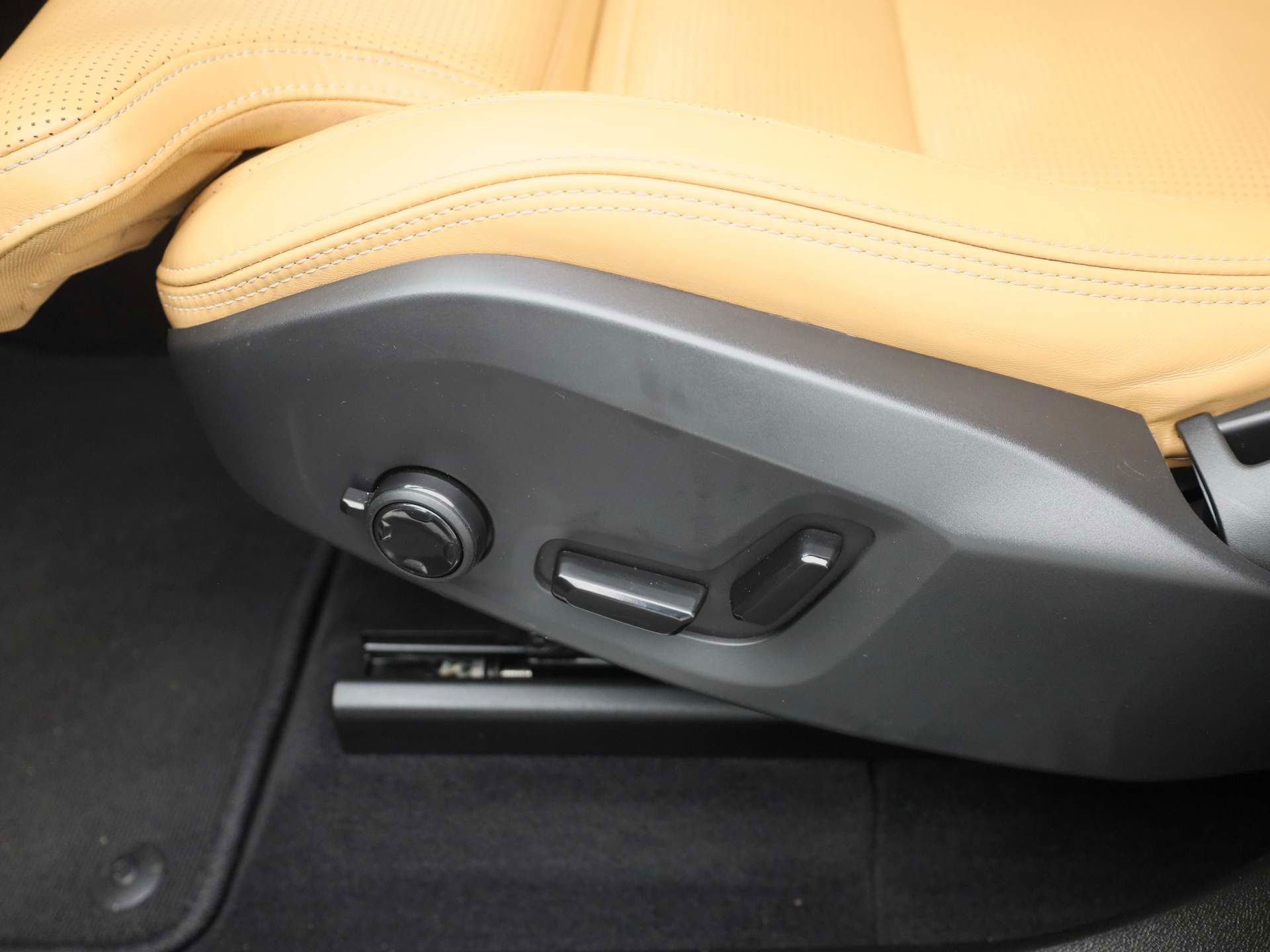 Auto afbeelding: 12