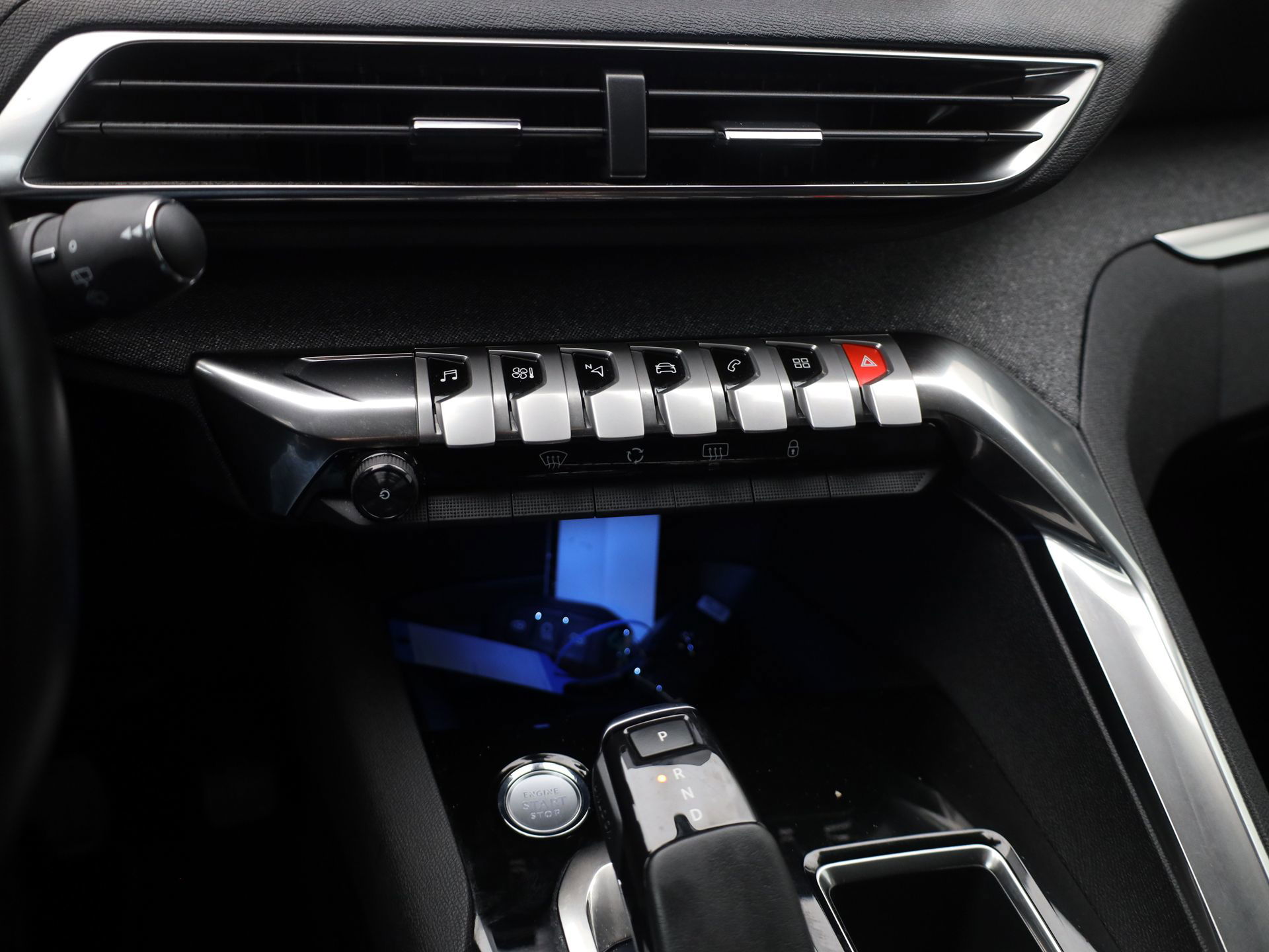 Auto afbeelding: 24