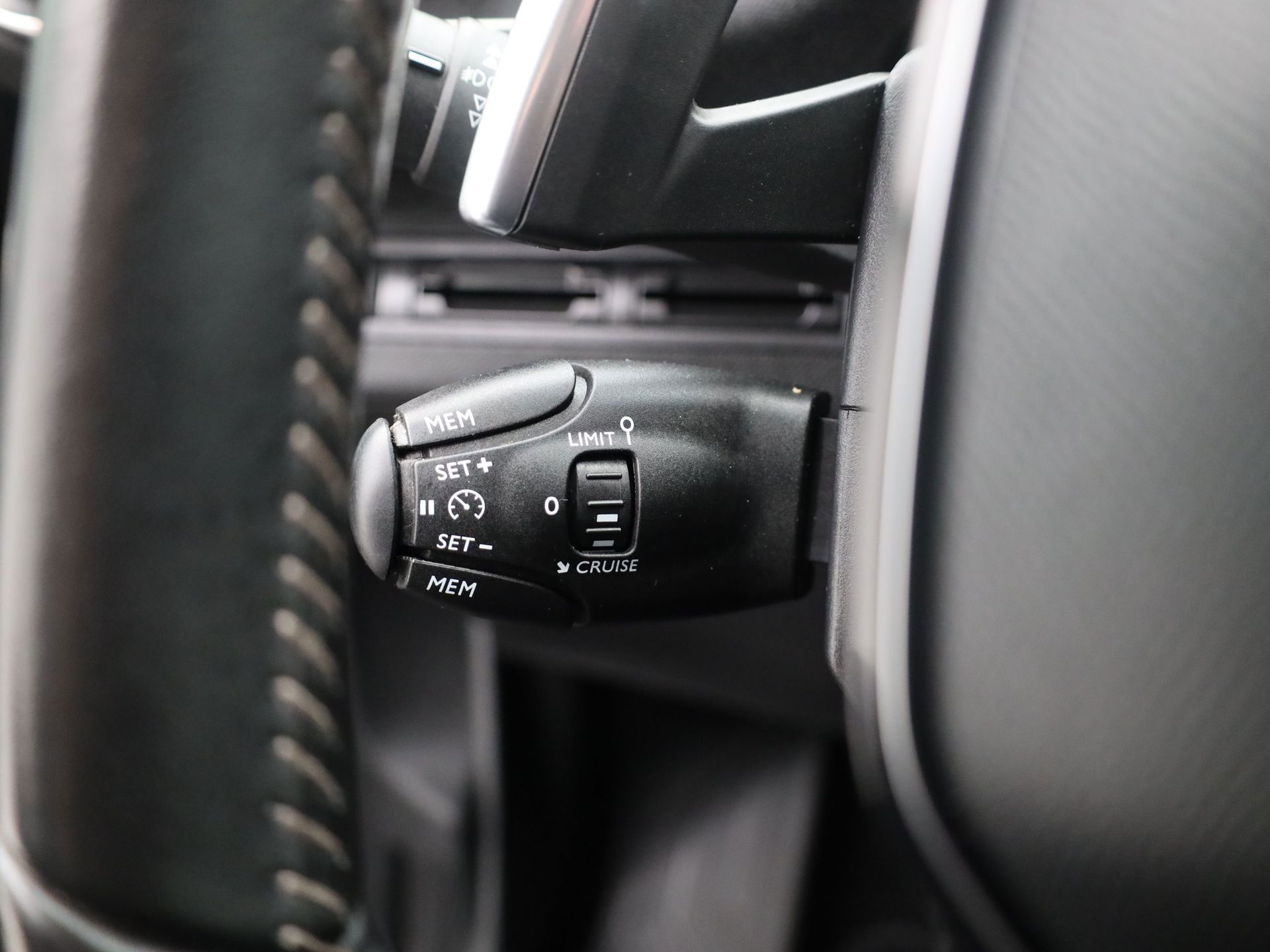 Auto afbeelding: 18