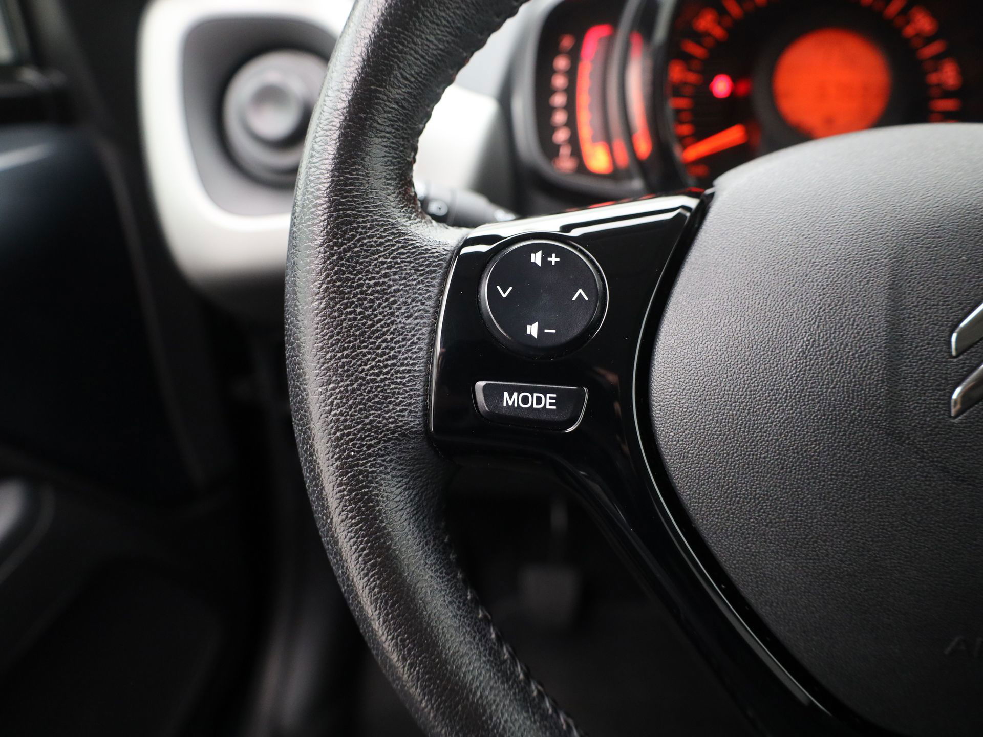 Auto afbeelding: 15