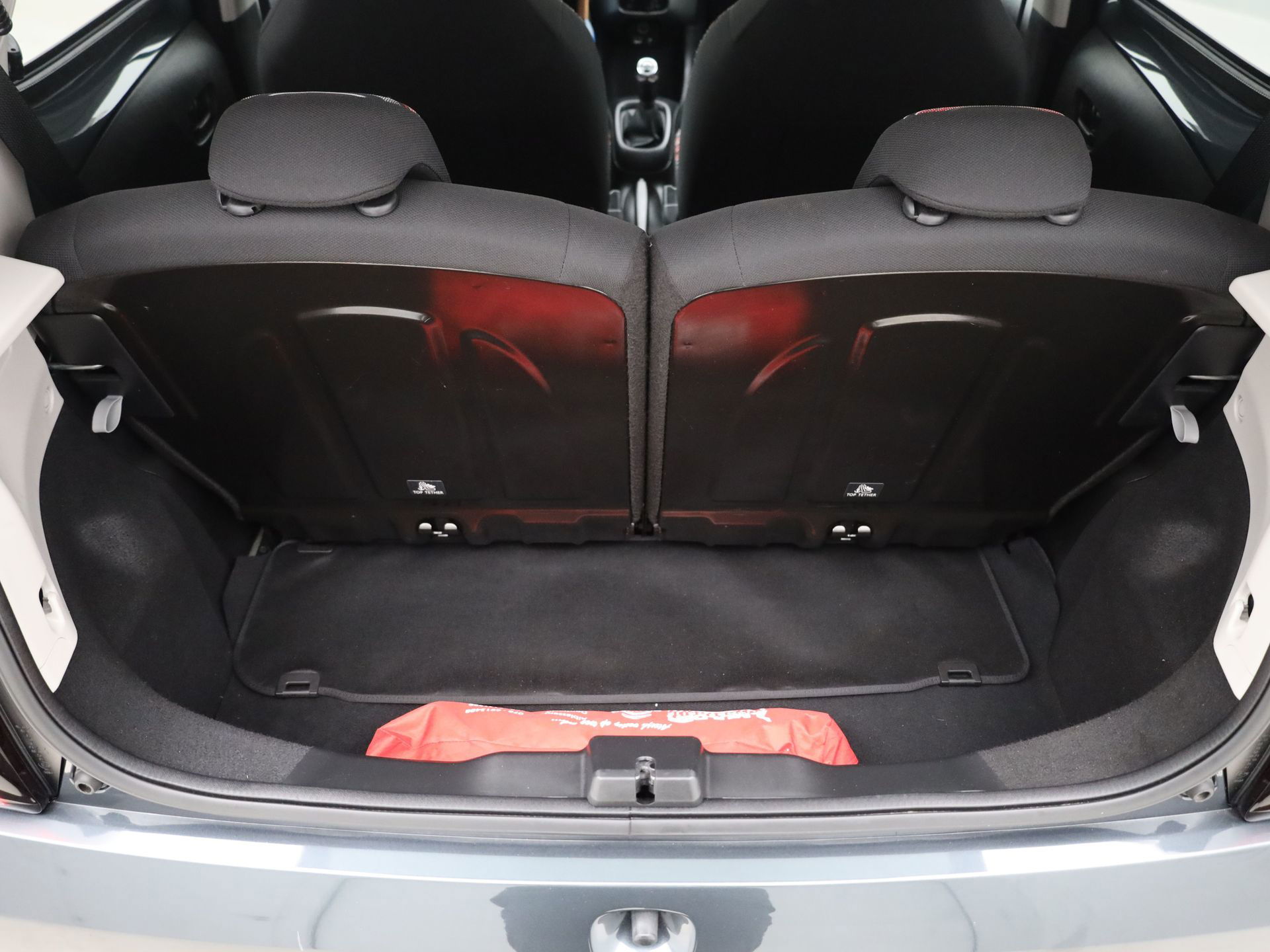 Auto afbeelding: 24