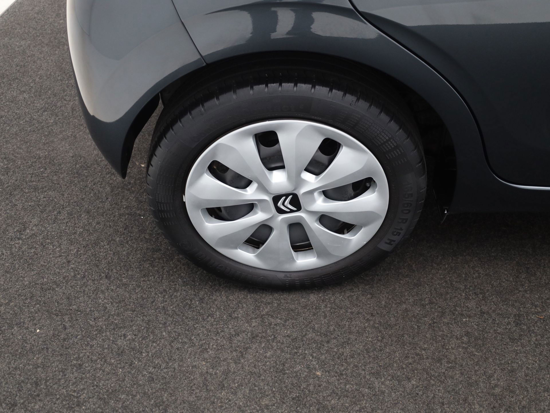Auto afbeelding: 25