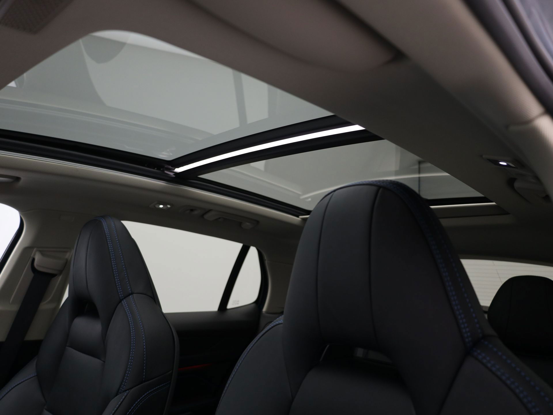 Auto afbeelding: 11