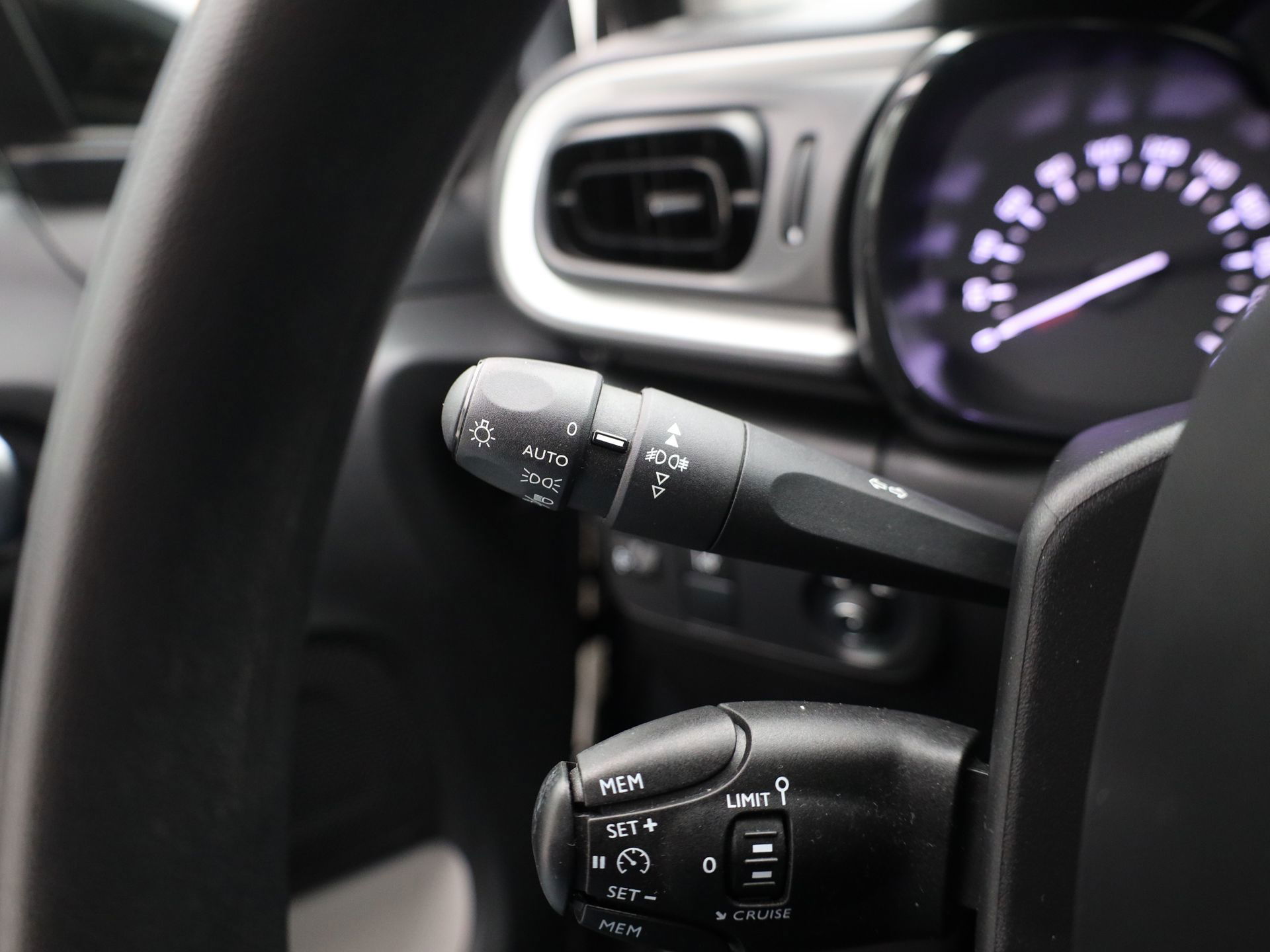 Auto afbeelding: 17