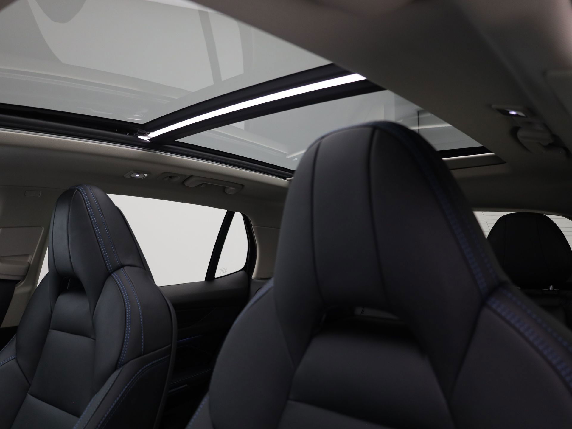 Auto afbeelding: 10