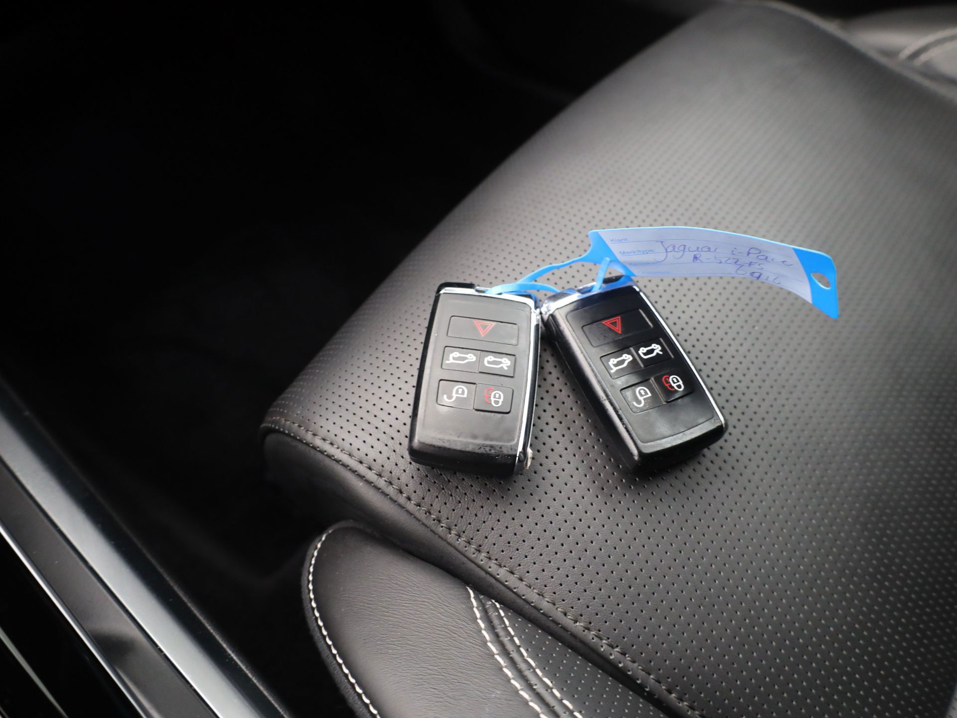Auto afbeelding: 32