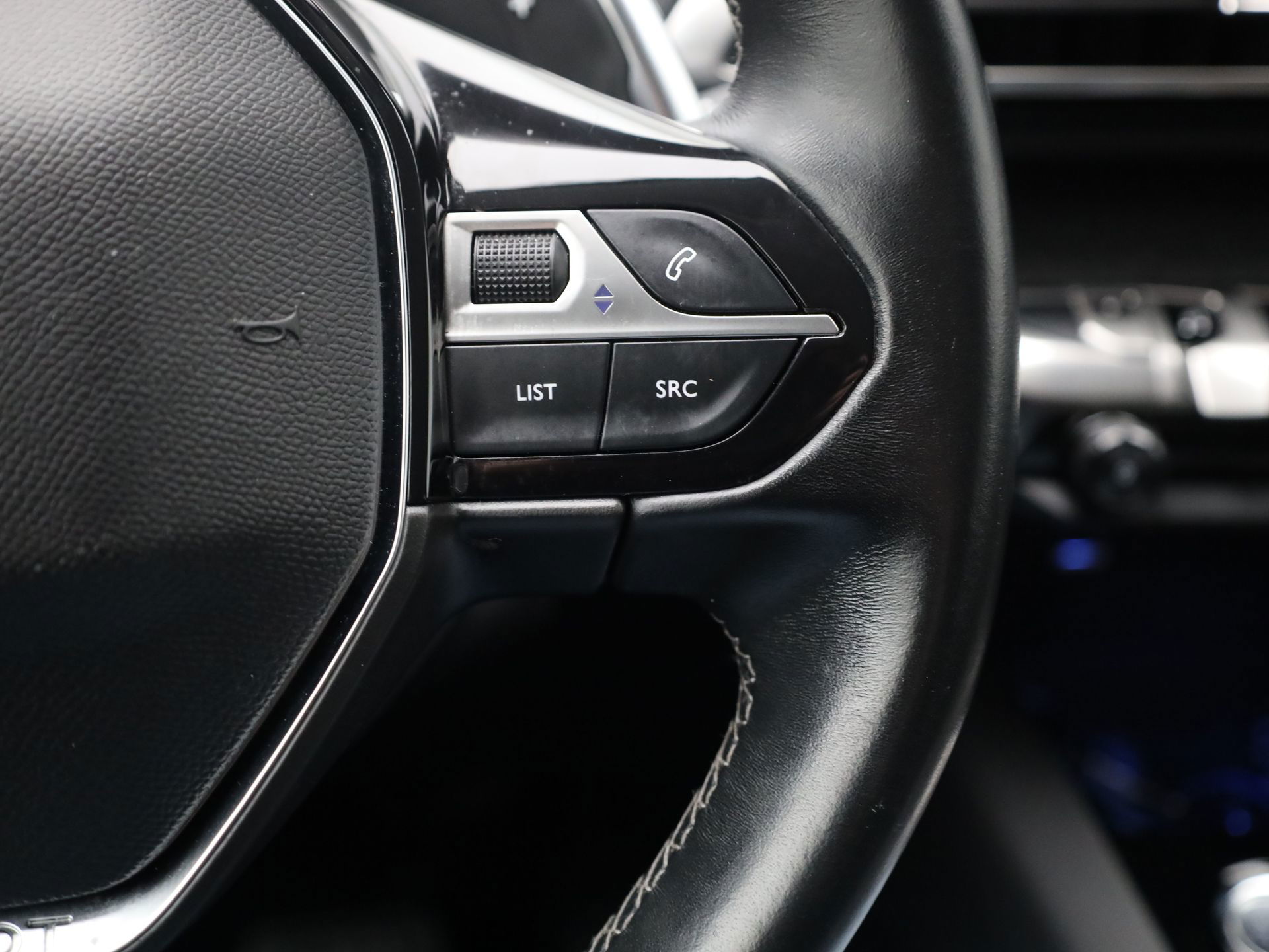 Auto afbeelding: 16