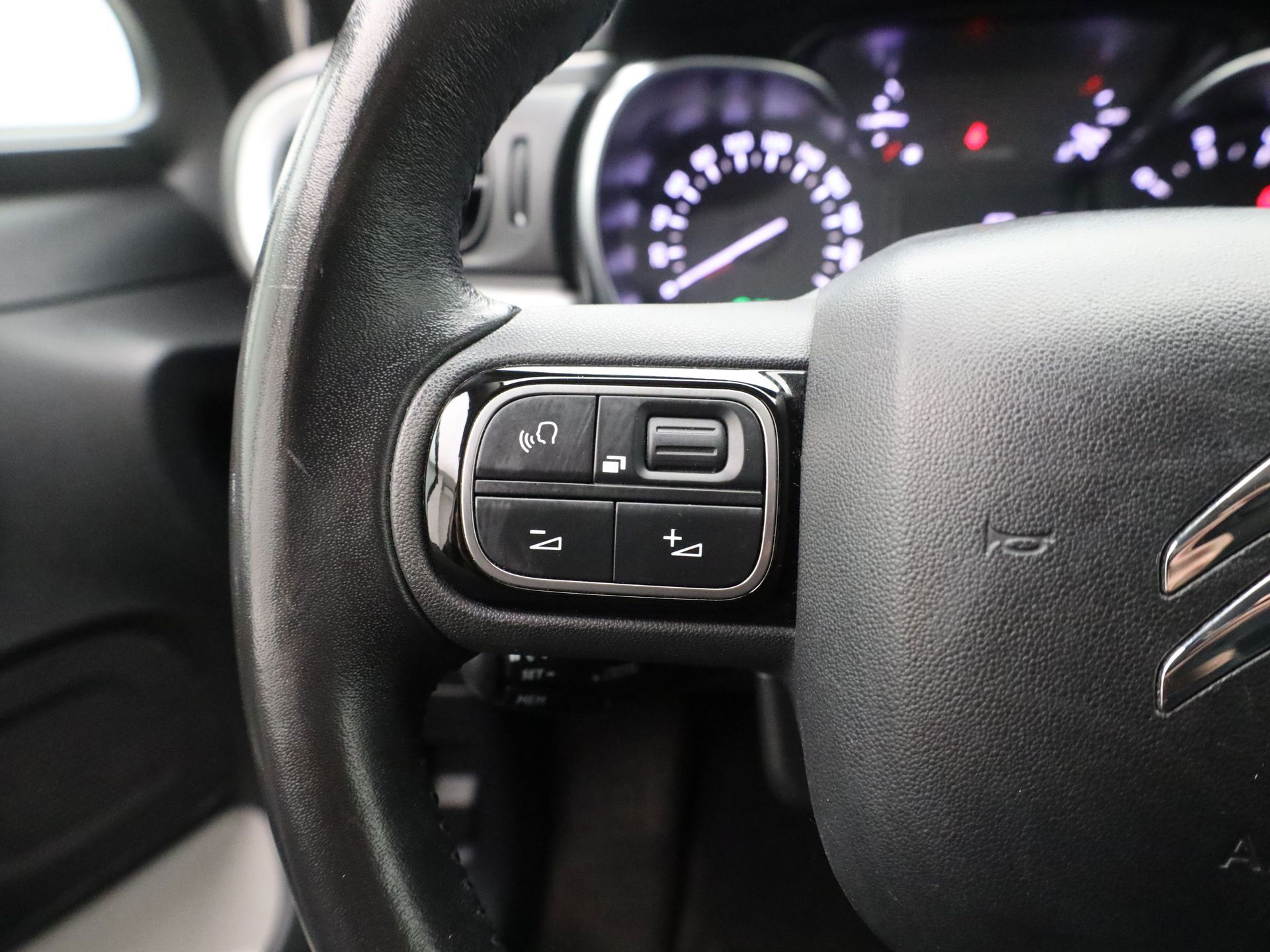 Auto afbeelding: 15