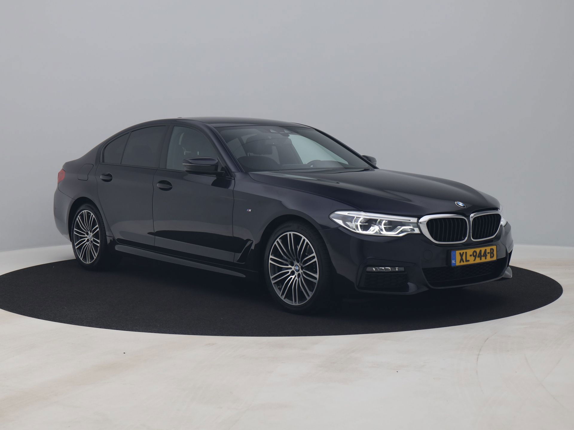 Auto afbeelding: 2