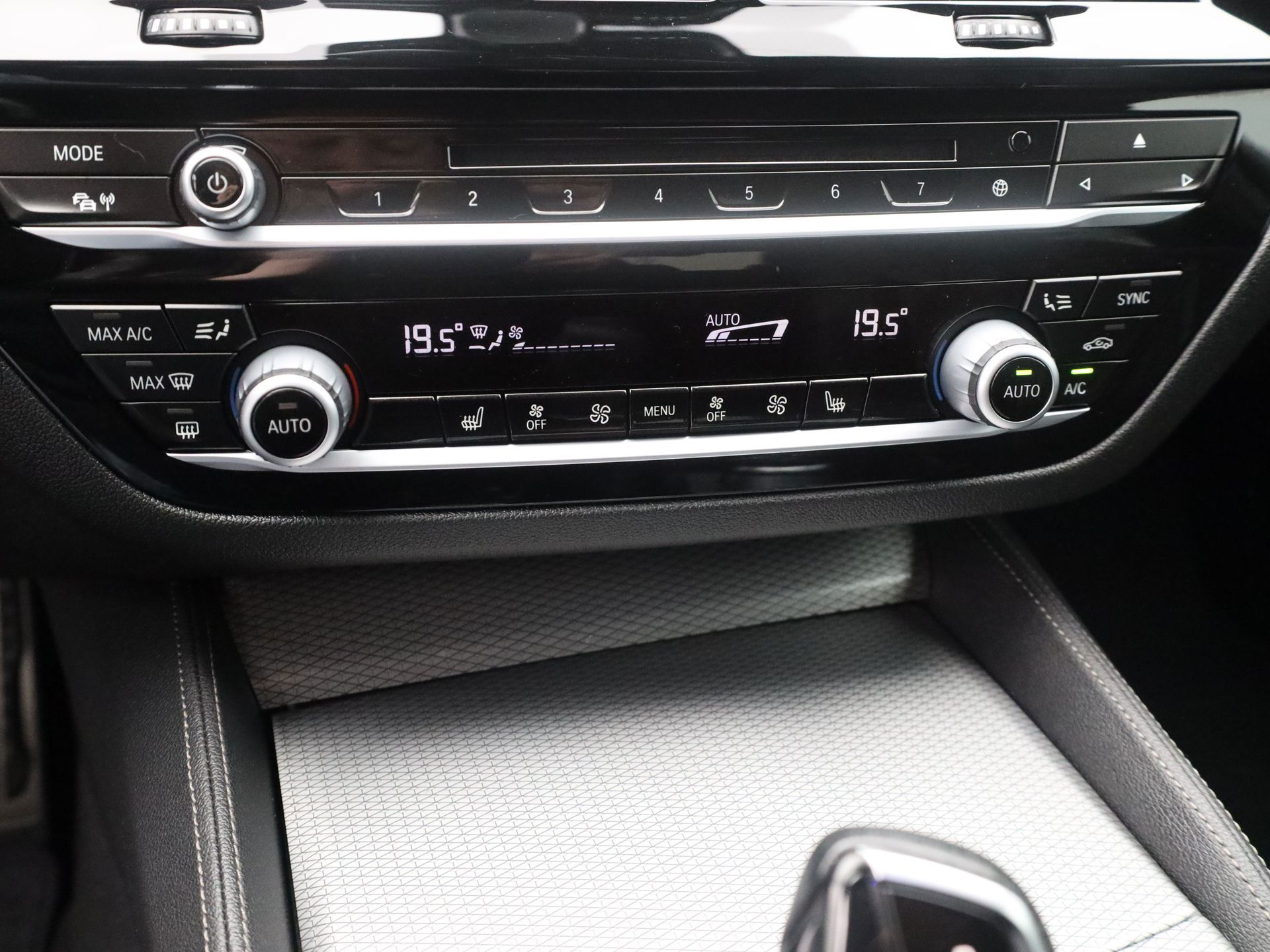 Auto afbeelding: 25