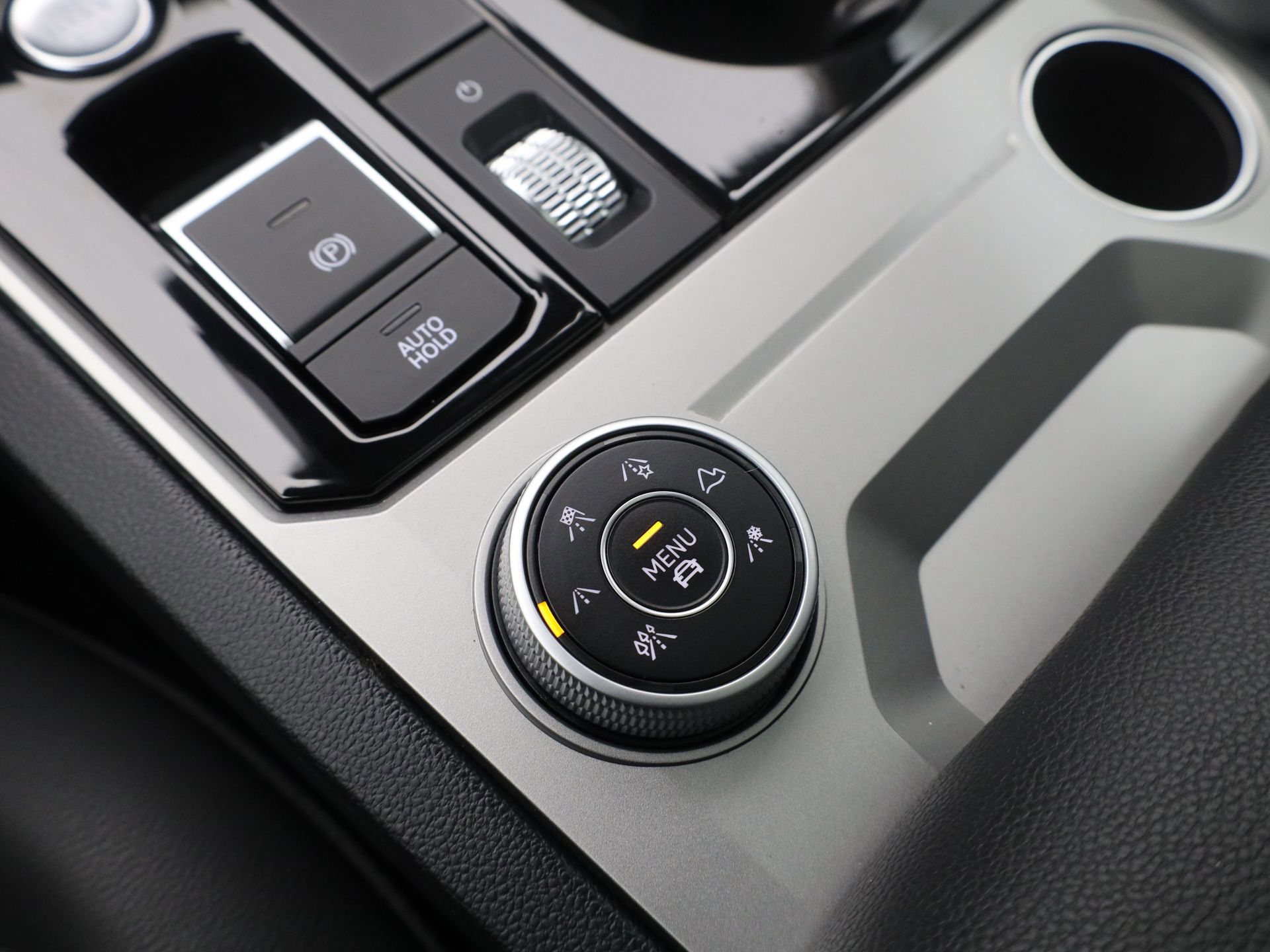 Auto afbeelding: 24