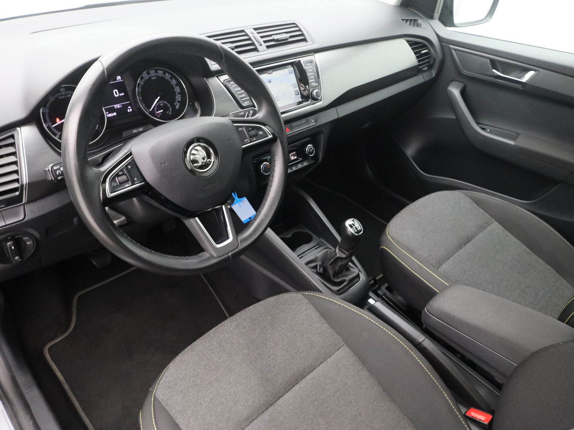 Auto afbeelding: 10