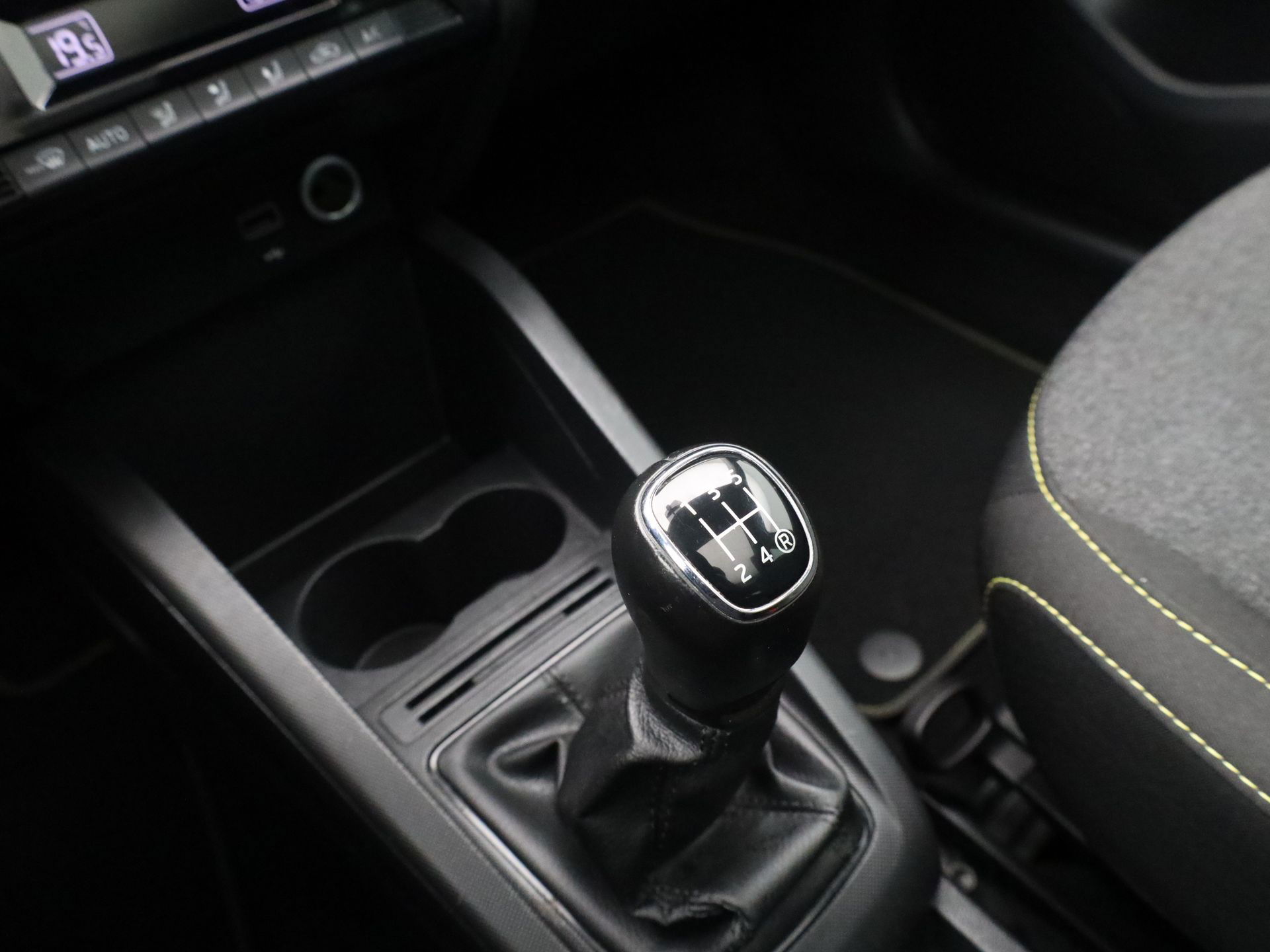 Auto afbeelding: 24