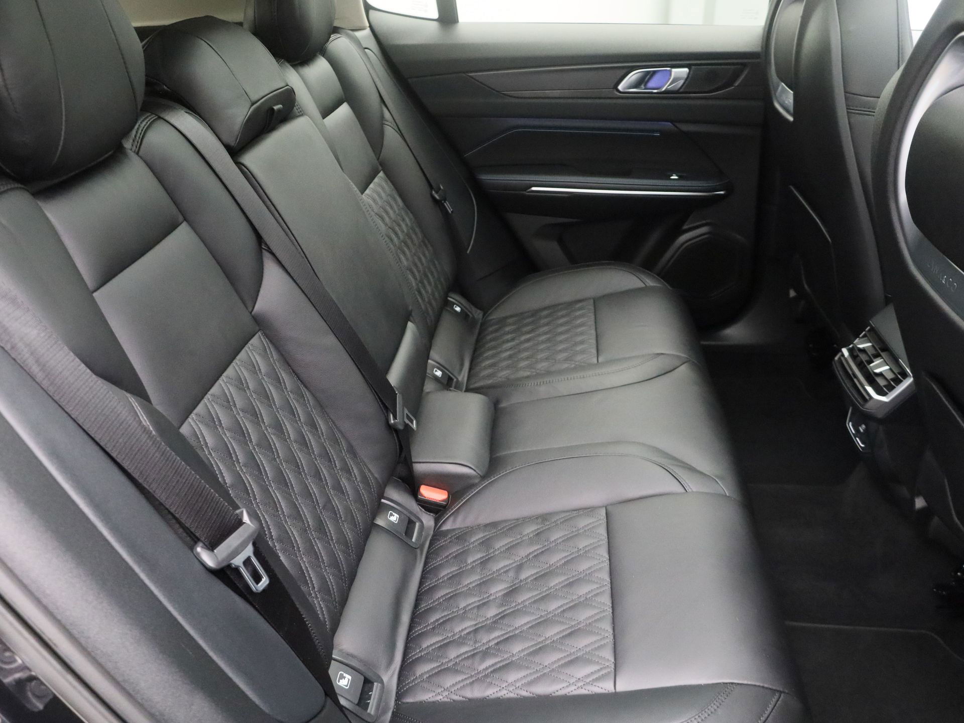 Auto afbeelding: 12
