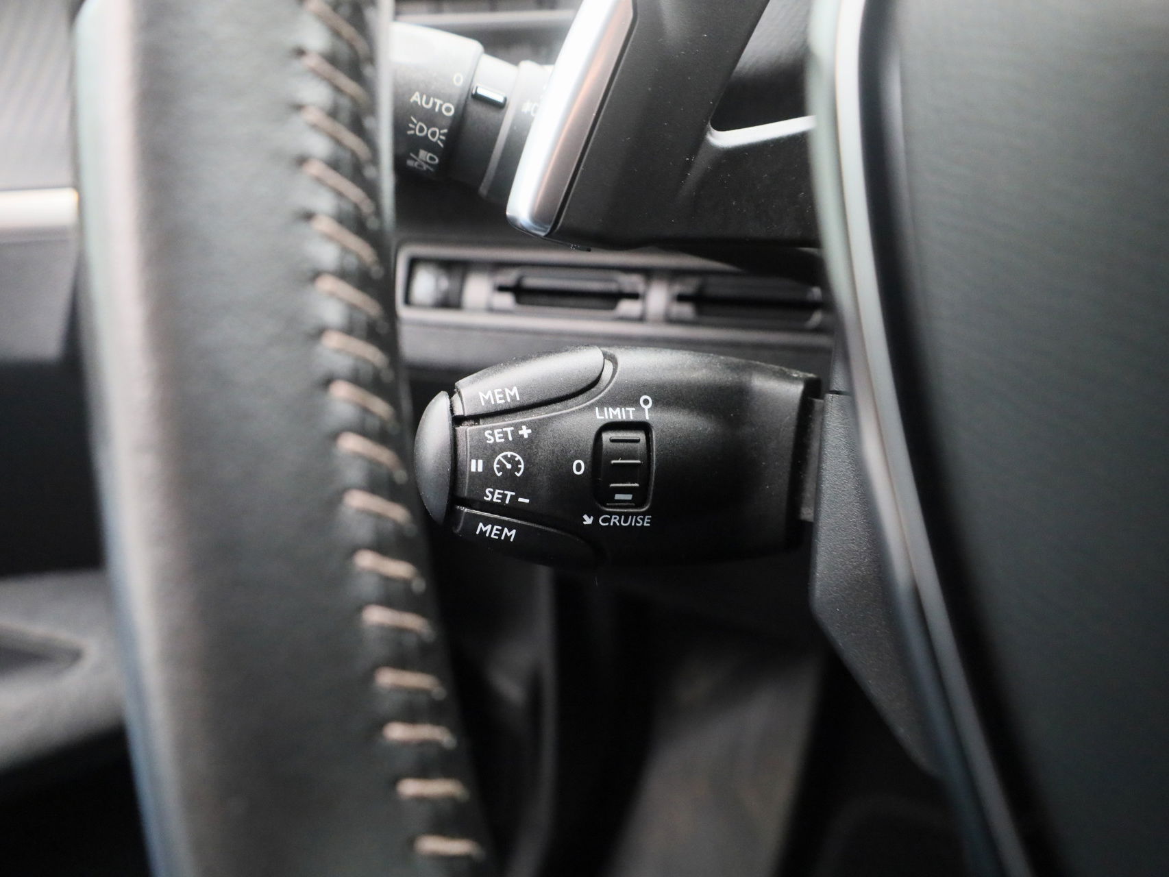 Auto afbeelding: 17