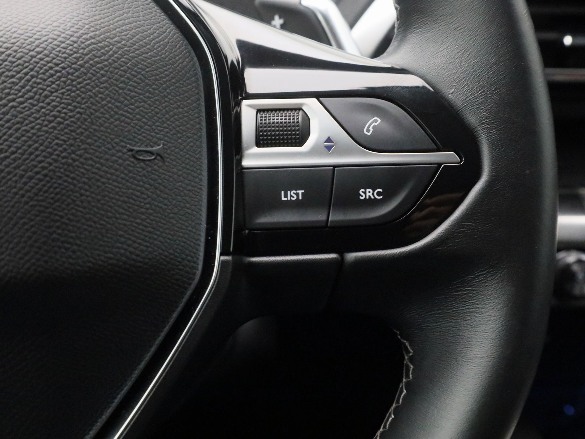 Auto afbeelding: 16
