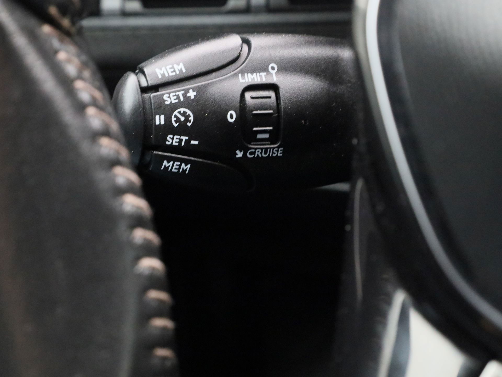 Auto afbeelding: 19