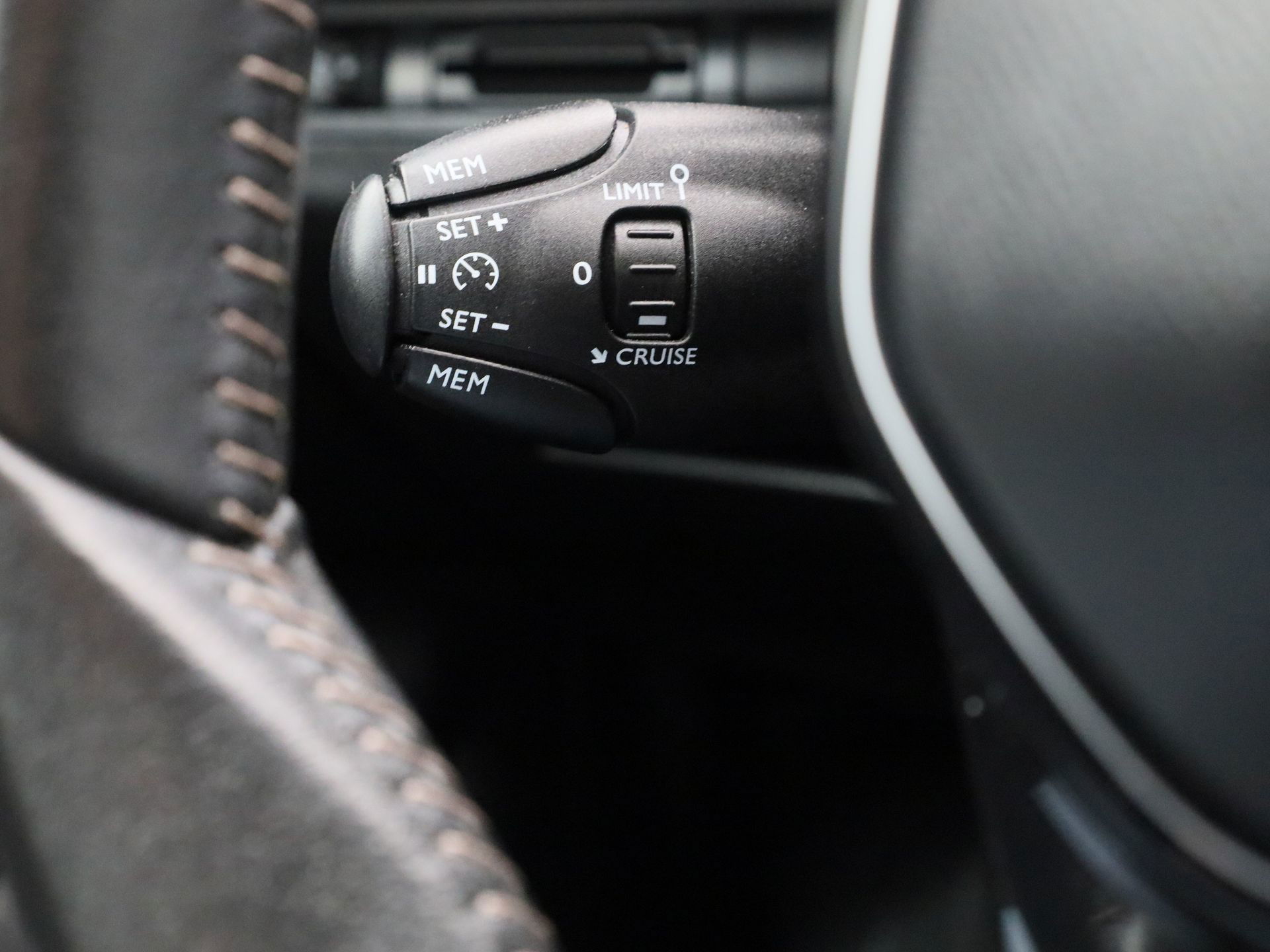 Auto afbeelding: 19