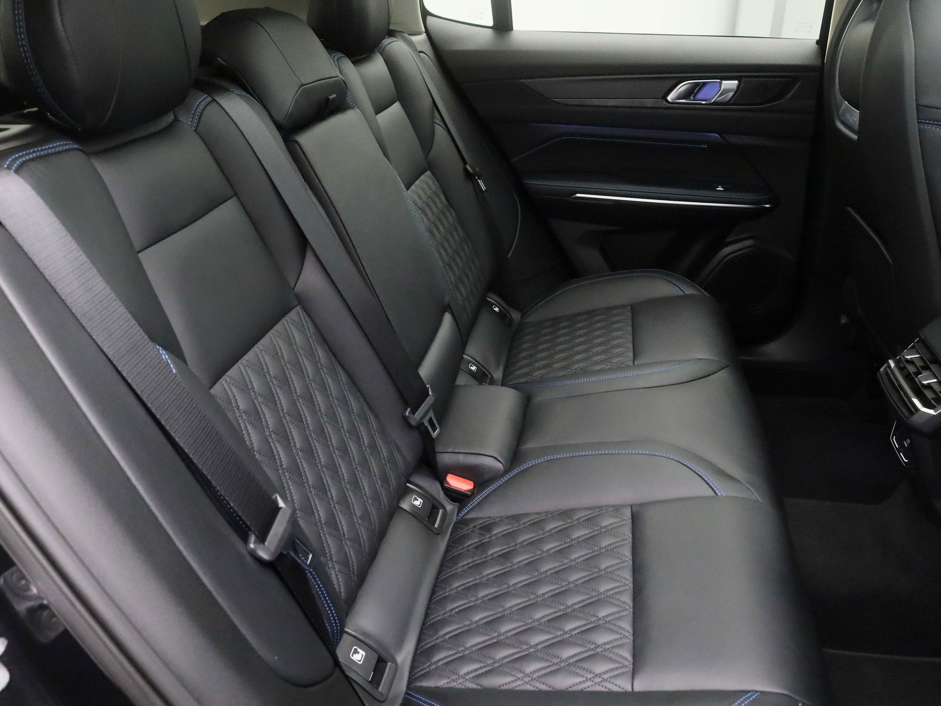 Auto afbeelding: 12