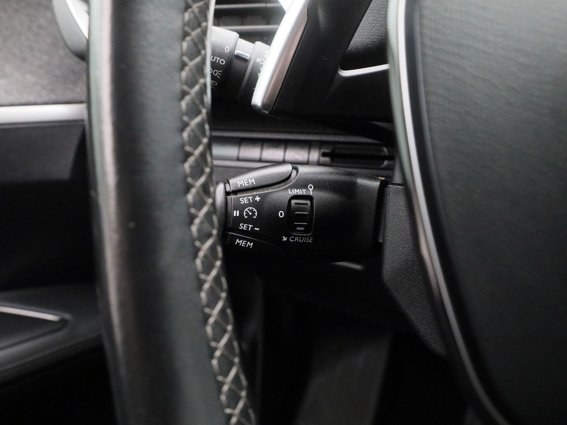 Auto afbeelding: 18