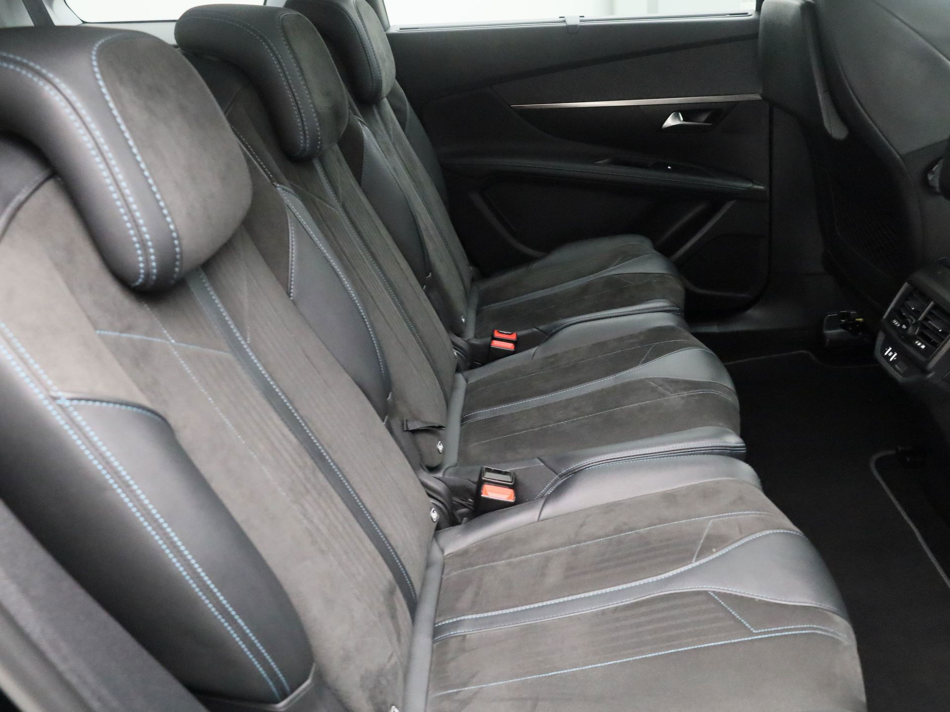 Auto afbeelding: 12