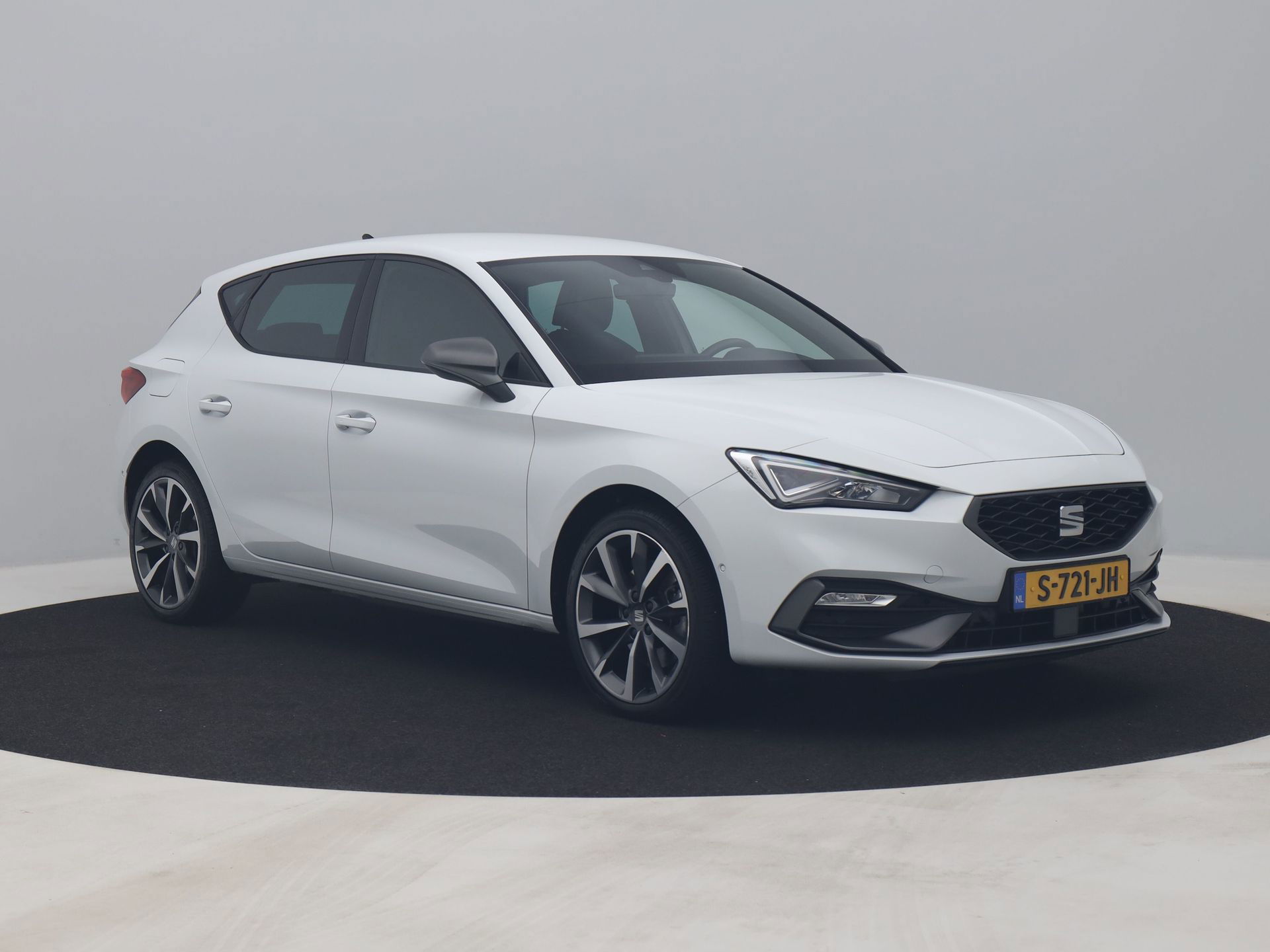 Auto afbeelding: 2