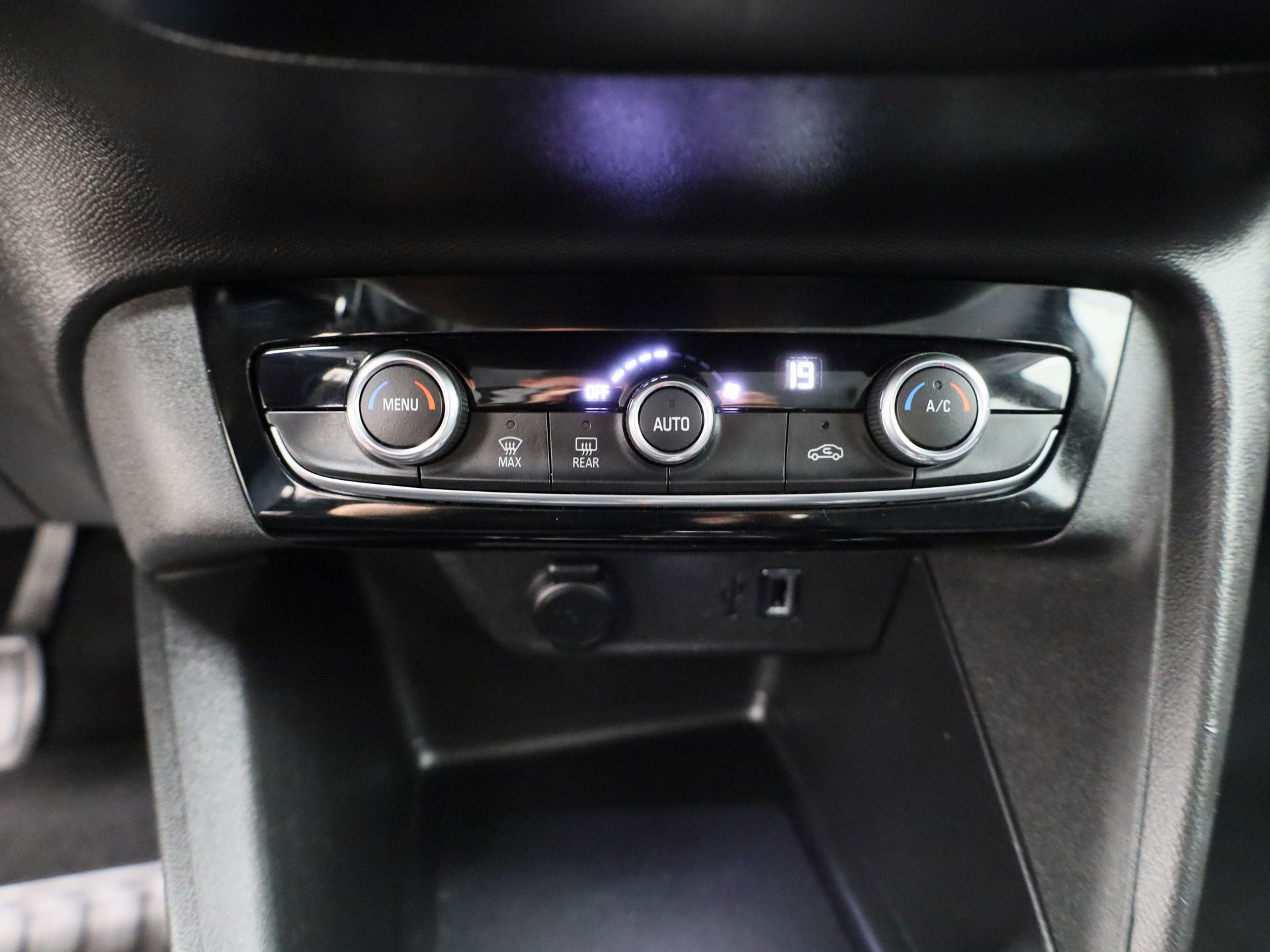 Auto afbeelding: 20