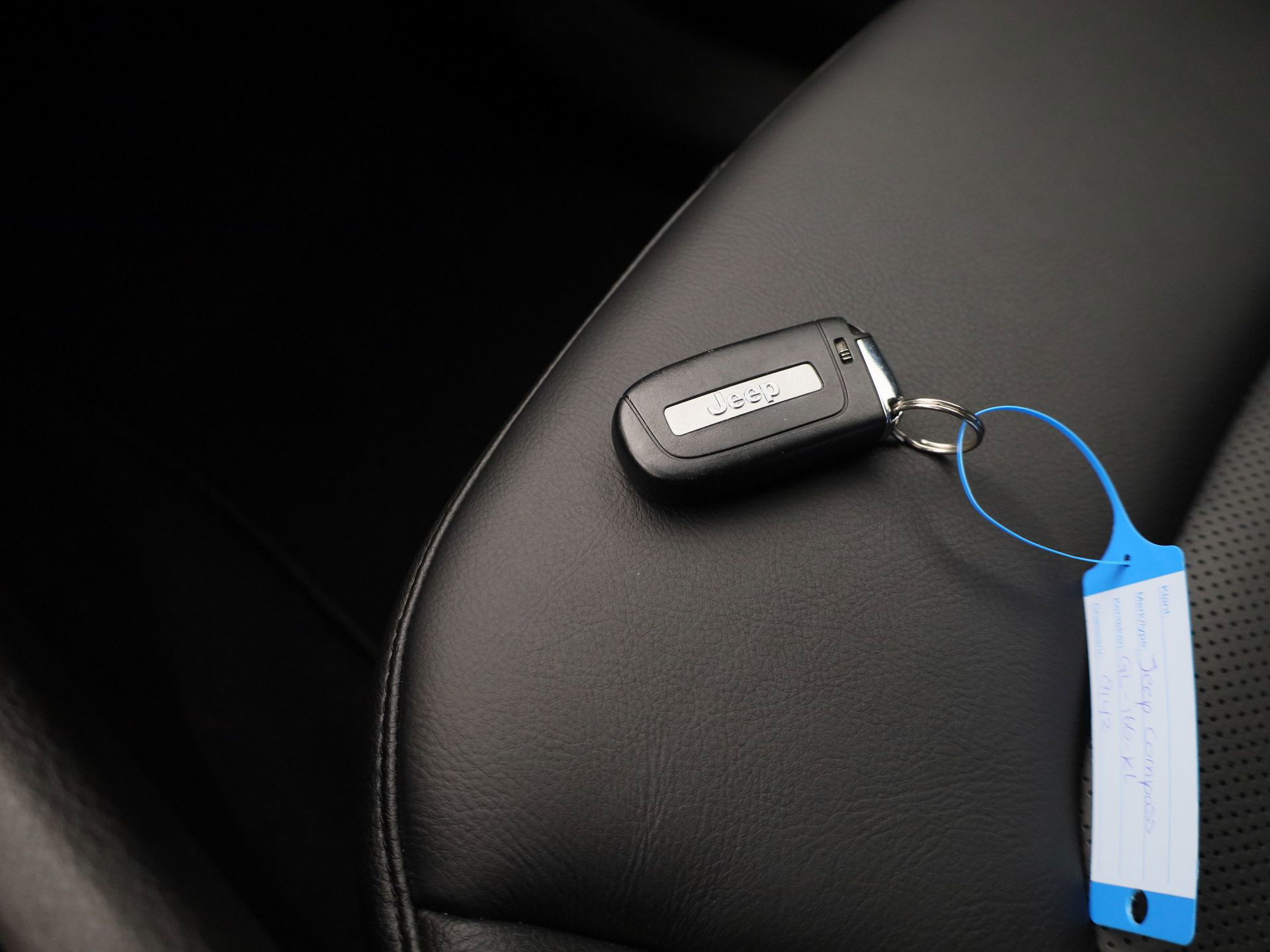 Auto afbeelding: 28