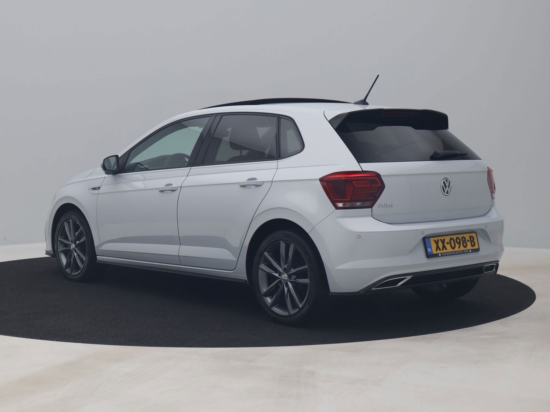 Auto afbeelding: 4
